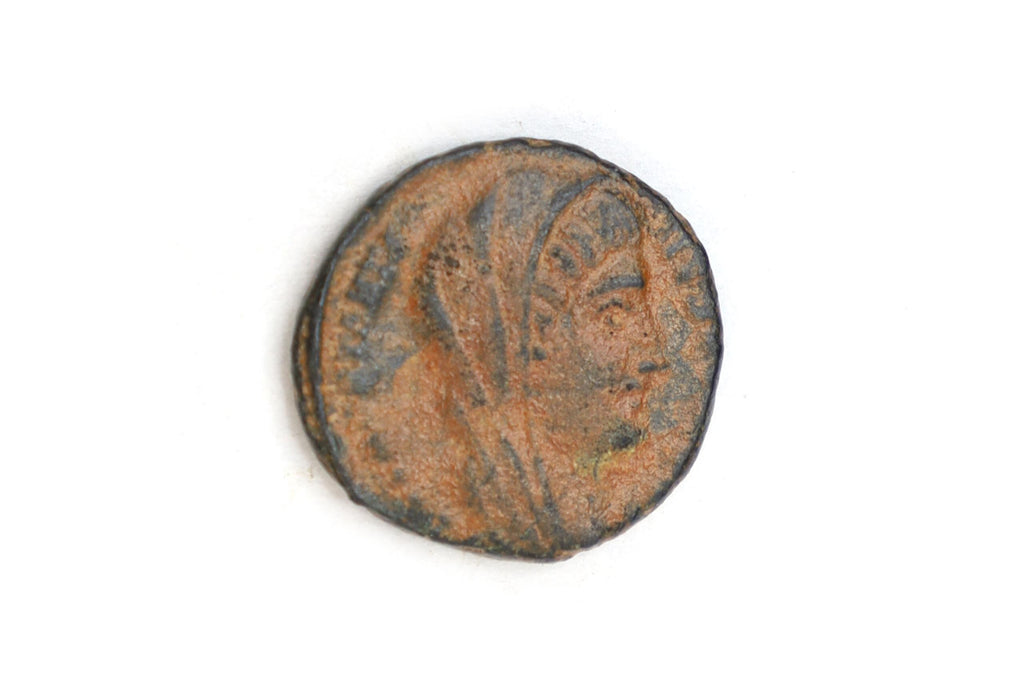 Ancient Rome Bronze Coin Constantine I Posthumous Issue The Quadriga Chariot, 4th Century AD, Numismatics And Historical Collectibles