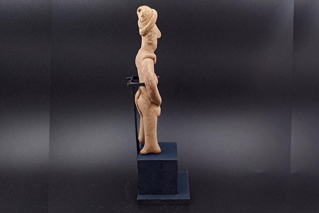 Ancient Pre Columbian Colima Pottery Standing Female Figure, Full Body Idol Dated Between 100 BCE To 250 AD, Western Mexico, Mesoamerica Art