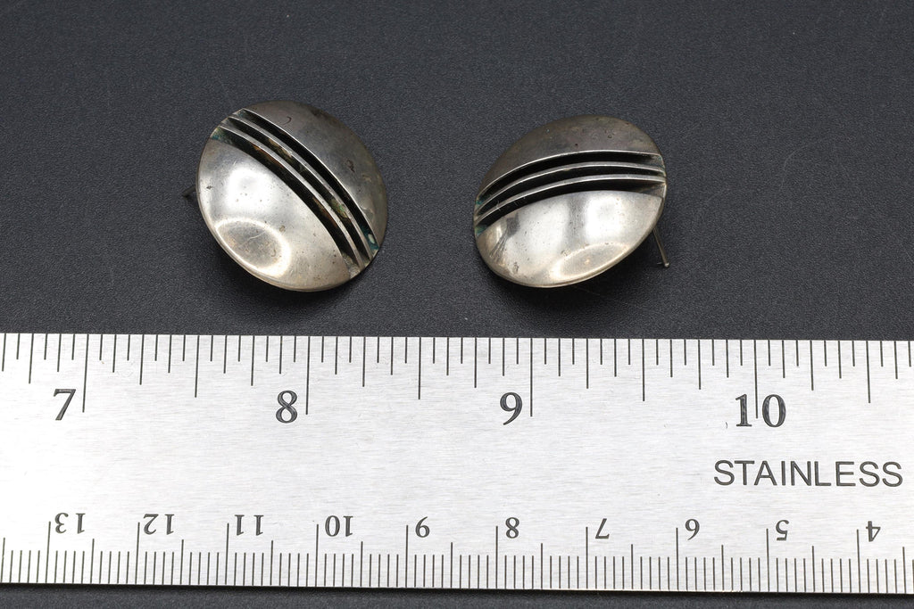 Vintage 1980s Navajo Native American Stud Earrings, Yazzie Johnson, 925 Sterling Silver Modernistic Stud Dome Studs, Southwestern Jewelry