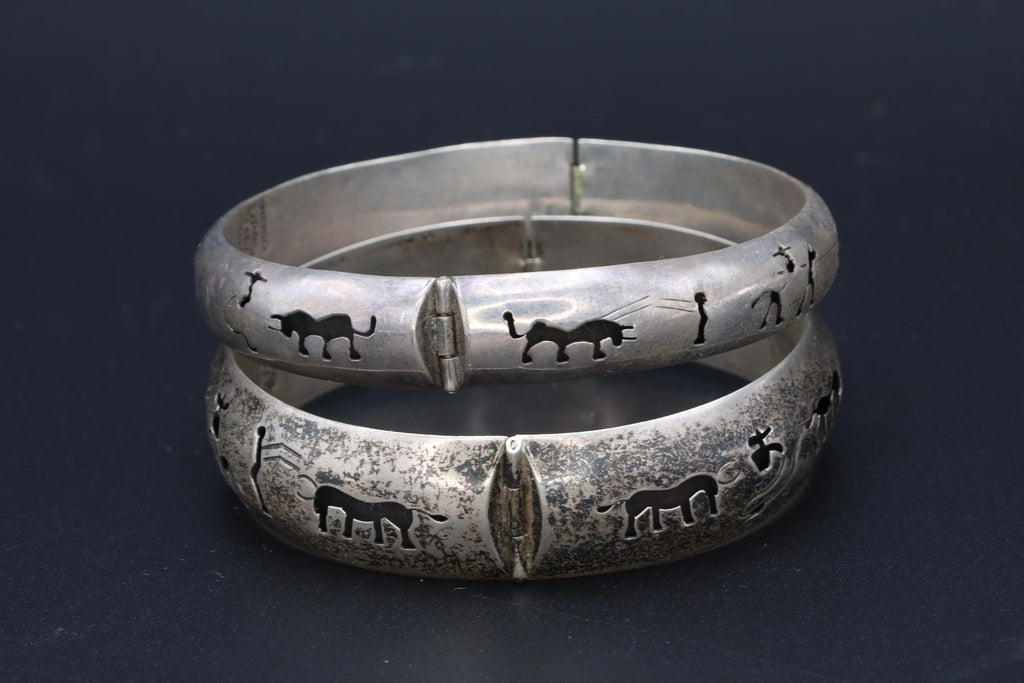 Taxco Mexico, FarFan FF And LCJ Bracelets, A Pair Of Sterling Silver Bangle With Matador Motifs, Bull Fighting, Modernist Jewlery, Art Deco