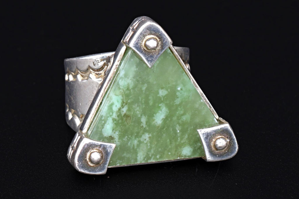 Desert Rose, Jay King Jewelry, Statement Ring Size 5 1/2 USA Charts, Sterlign Silver And Jadeite Nephrite, Triangle Shaped, Post Modern Art