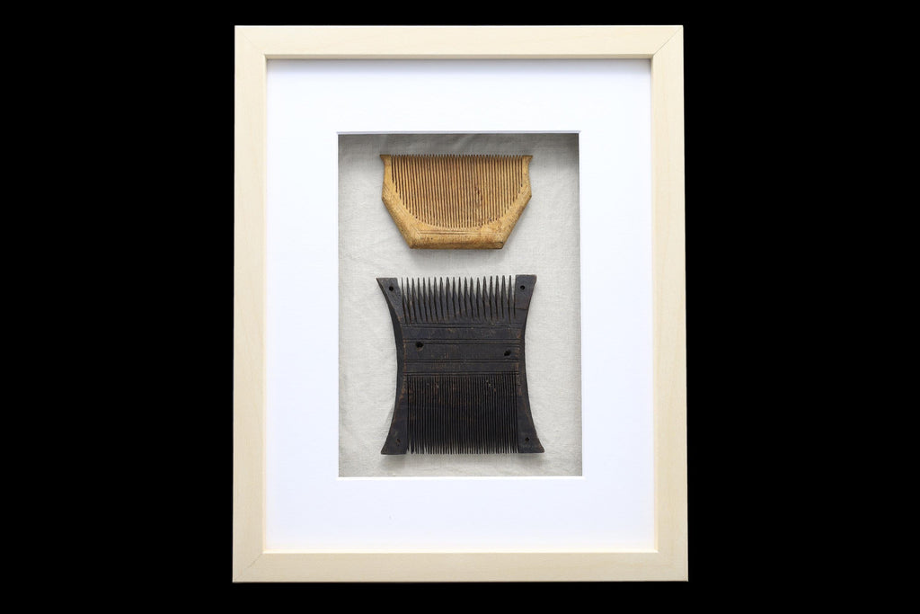 Colonial India, Circa 1920s Hand Carved Wood Combs From Rajasthan Gipsy Tribesmen, Kalbelia, Framed And Read To Hand On Wall, Bathroom Decor