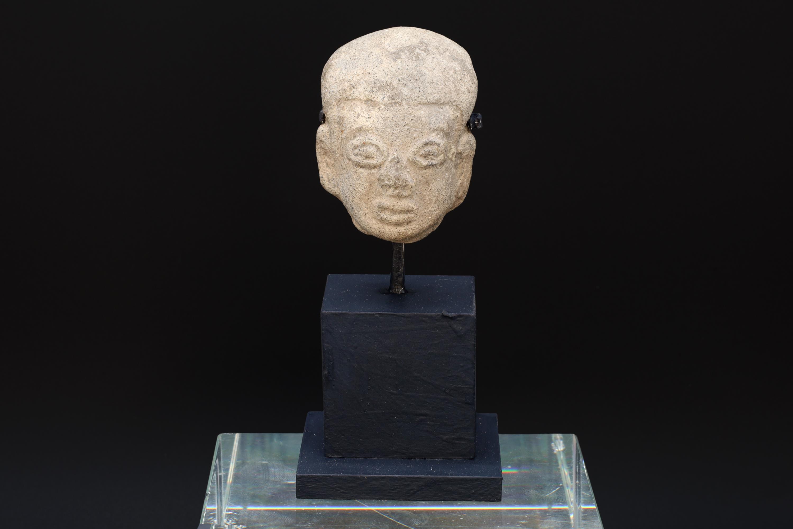Ancient Pre-Columbian Tumaco Terracotta, La Tolita Pottery Head Fragment Dated As Circa 300 BCE, Prehispanic South America Art Antiquities