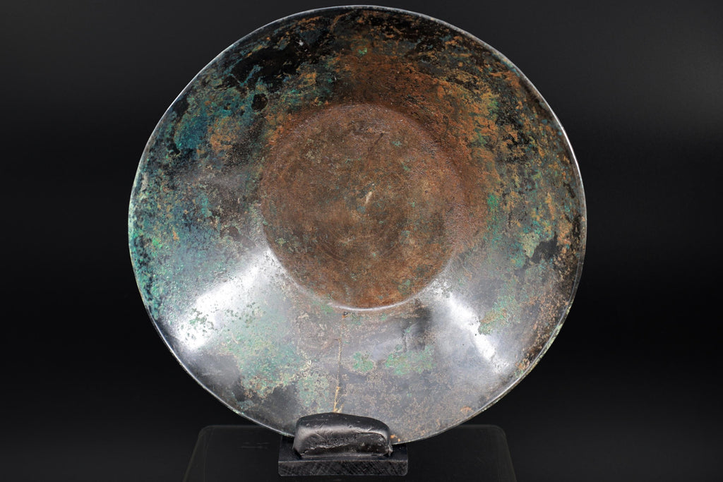 Ancient Near East, Sasanian Empire, Dated As Between The 3rd To 7th Century CE. A Simple Manufacture Bronze Bowl Or Phiale, Antiquities Art