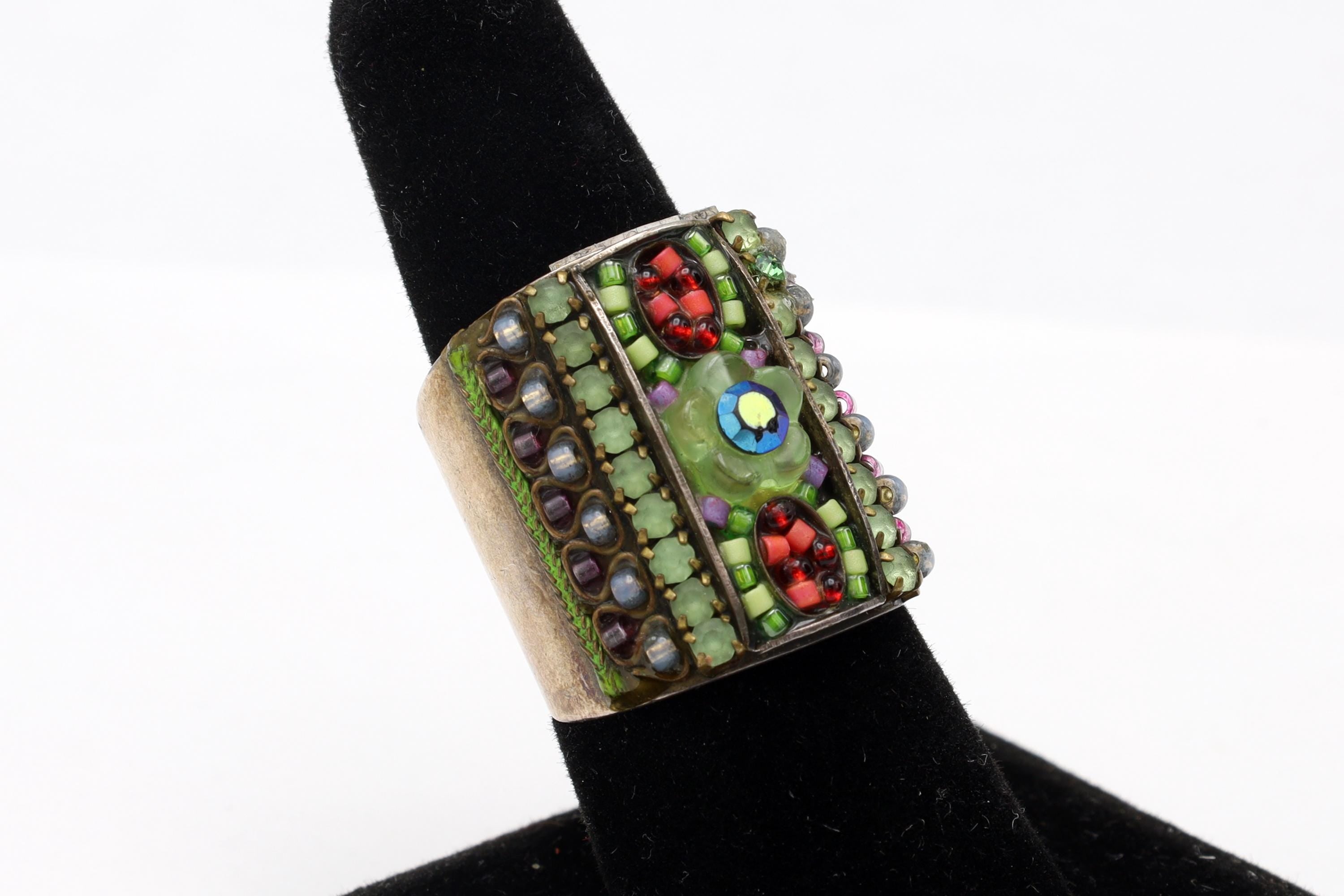 Boho Statement Ring Size 8 USA Charts, Multiple Beads On A Silver Band. No Markings Or Hallmarks, Used With Some Wear. Sold as Is