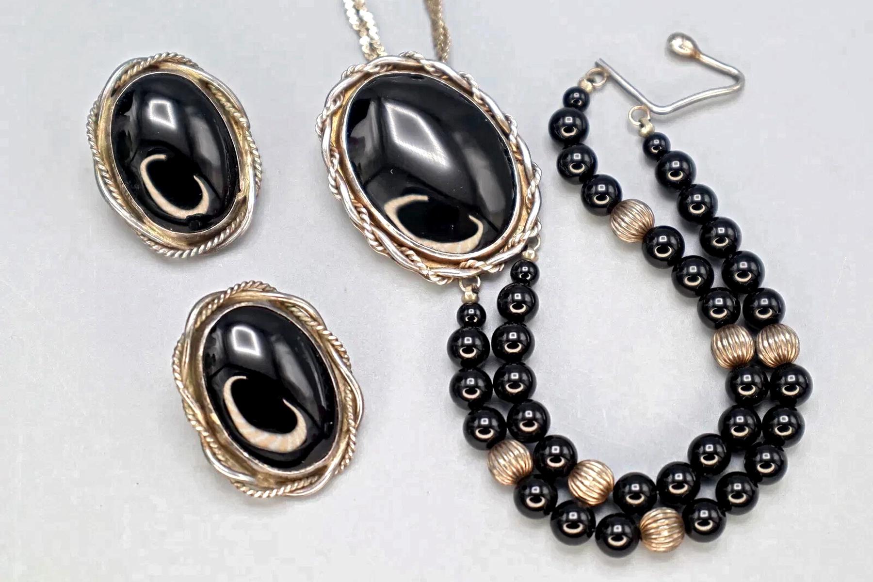 Southwestern Americana Sterling And Onyx Jewelry Set by Regina 1980s Vintage Fashion Accessories, Hand Signed