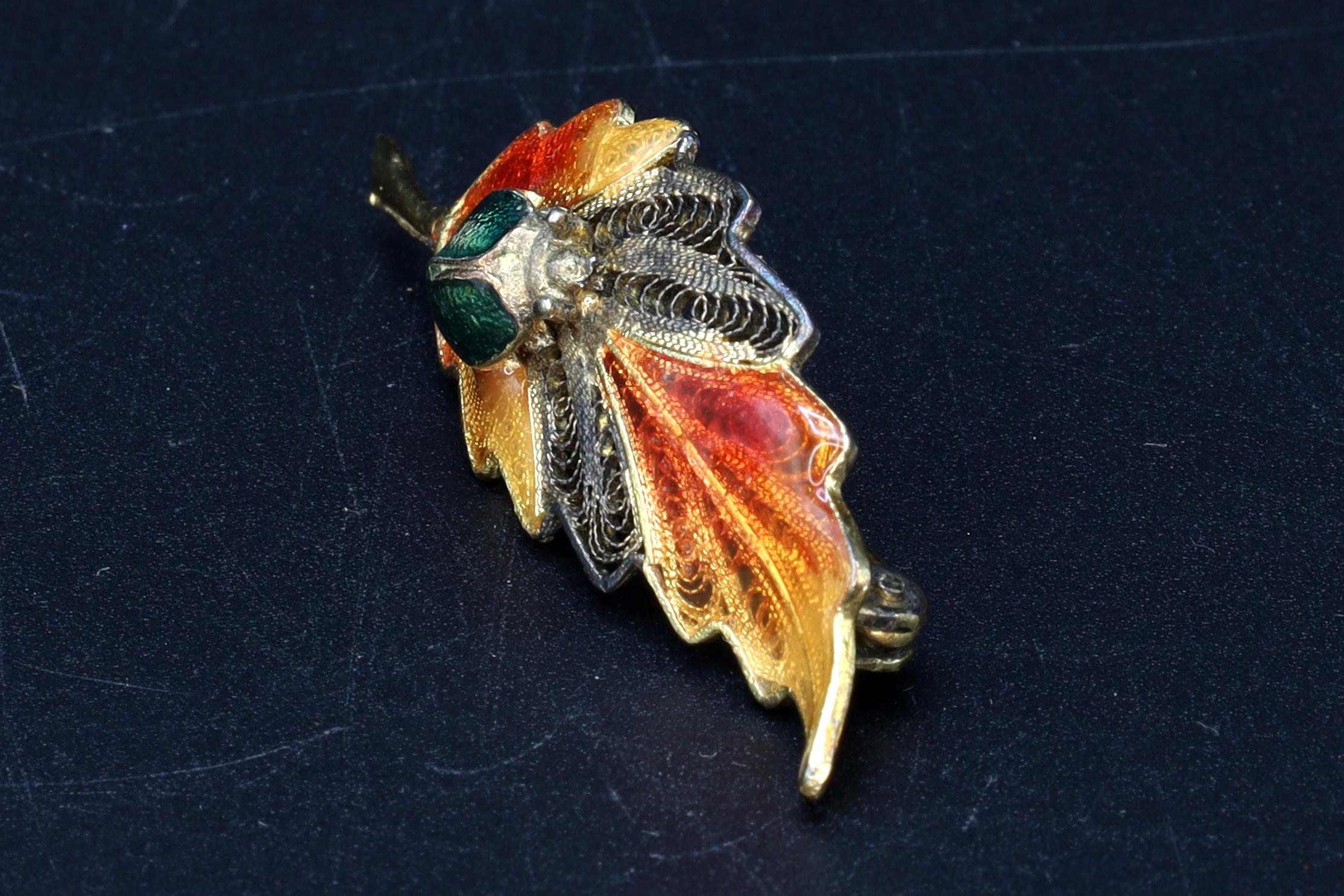 Ladybird On Autumn Leaf Brooch, 1940s Italy Genova 149 PIOMBO SILVIO, Hallmarked Italian Jewelry, 800 Silver Plique au Jour Enamel Filigree