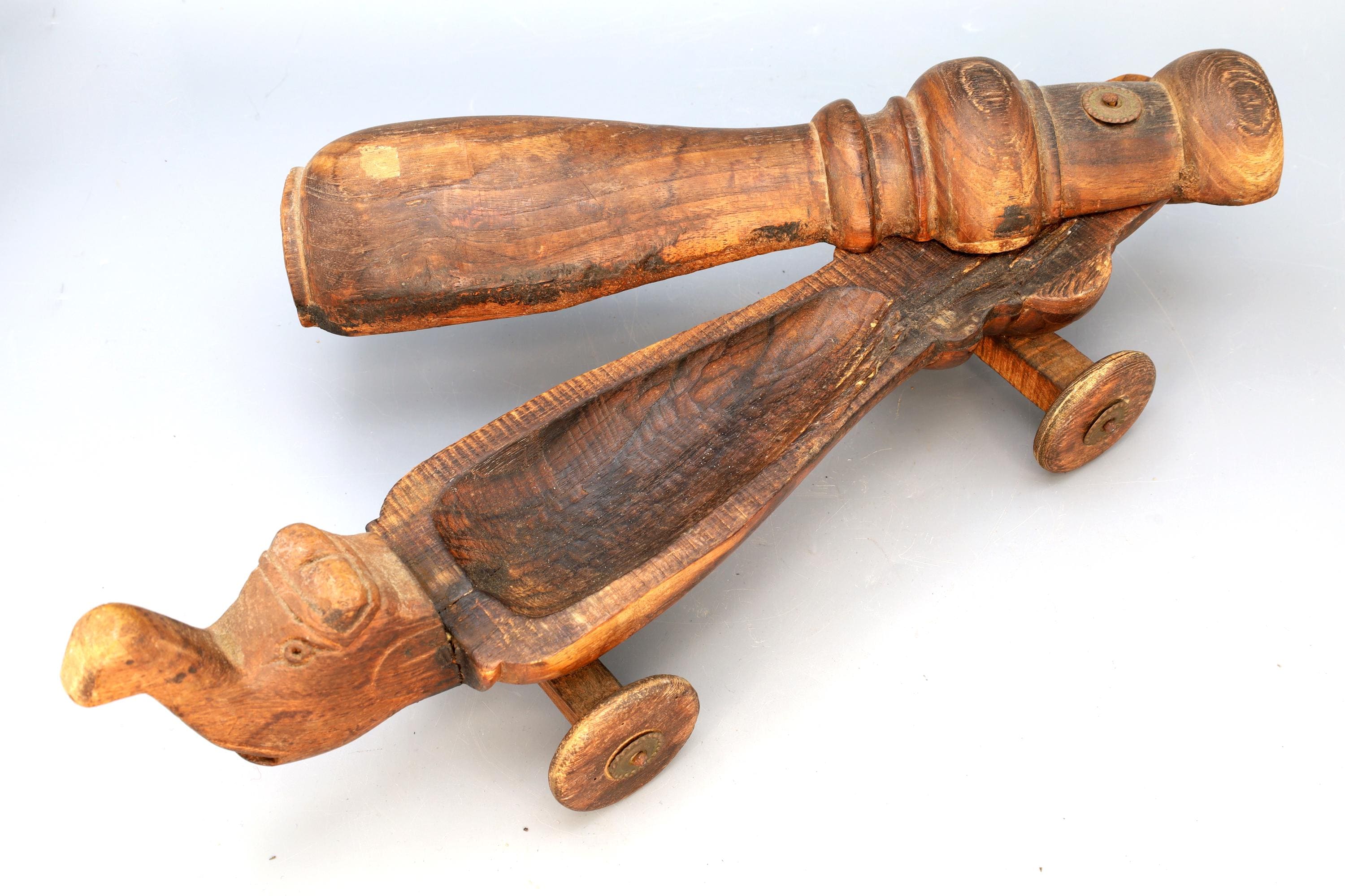Handmade Wooden Elephant Toy, Car With Wheels, South Asia, Colonial India By The Late 19th Century, Figural Animal Box, Folk Oriental Art