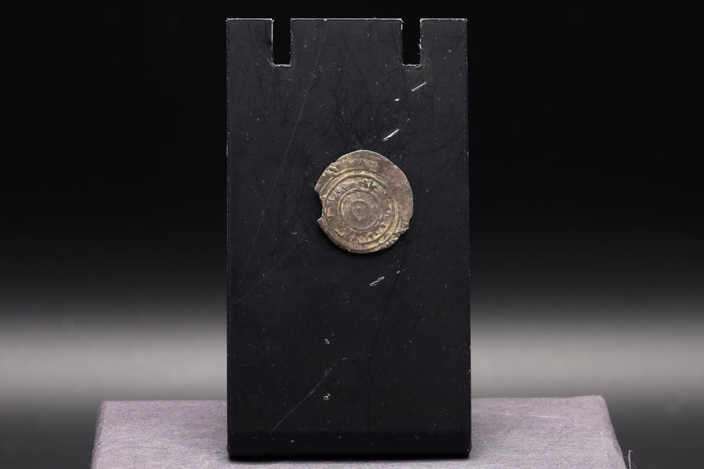 Medieval Egypt, Fatimids, al-Aziz Billeh, Fractional Value Of Half Dirham, Silver Coin With Arabic Calligraphy. Numismatics Collectibles