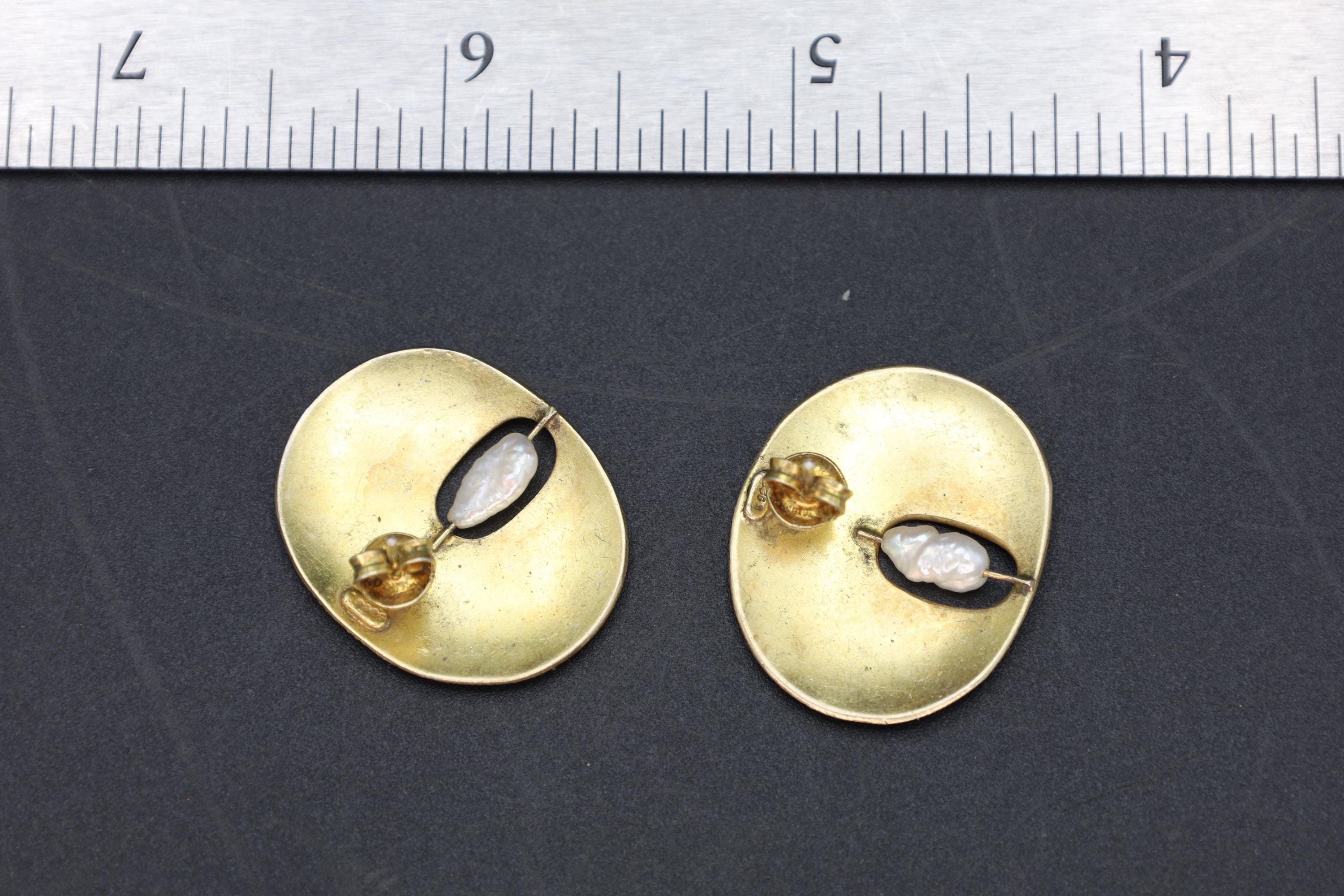 Large stud Earrings, Enamel and water pearls, Gold Gilt Vermeil, Modernist Design, Vintage Fashion Accessories, Gift to her