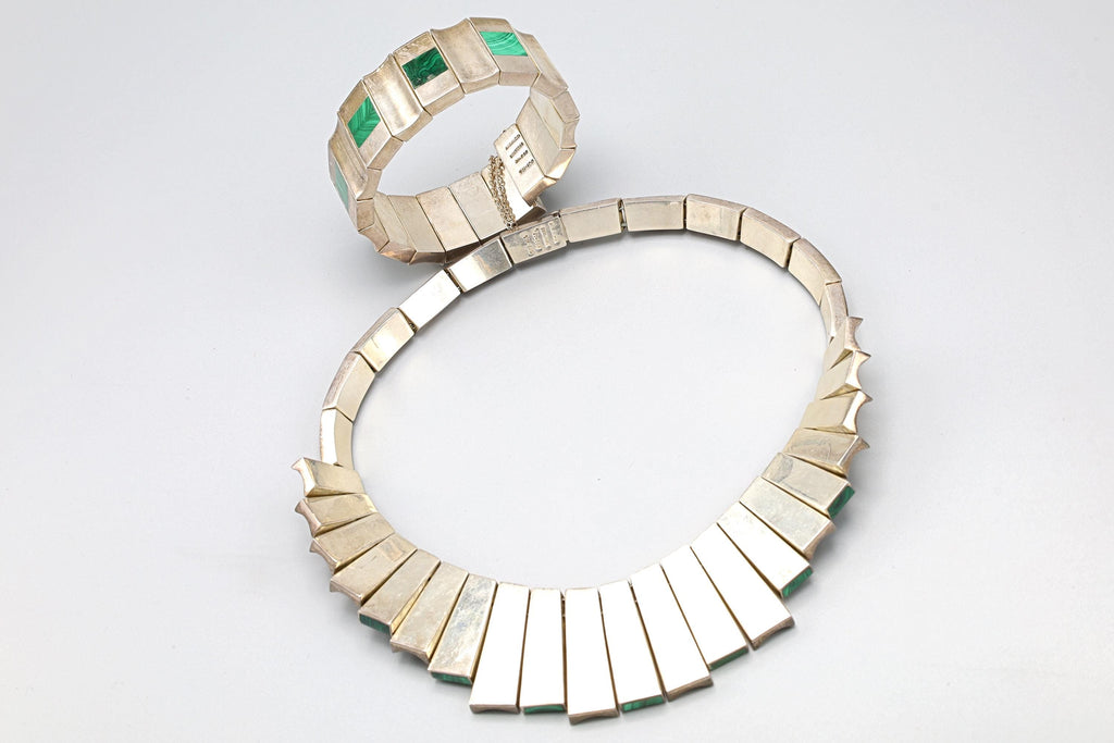 Monteros TM-100 Taxco Mexico Jewelry Set, 970 Silver And Green Malachite, Cleopatra Bib Collar Necklace And Bracelet, Articulated, Graduated