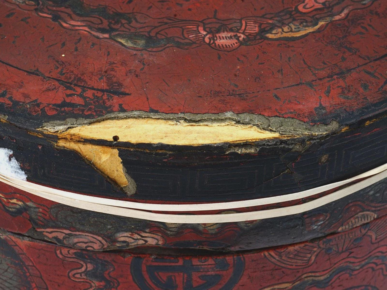 Antique Chinese Red Lacquer Lidded Hat Box, Large Size, Late Qing Dynasty 1890s Storage Case With Lid On Top, Dry Food Nuts Container