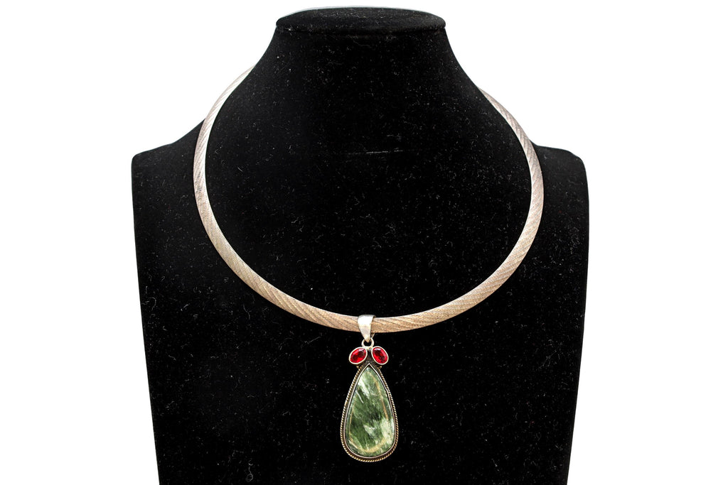 Avant Garde Pendant Necklace, Post Modern Design, 925 Sterling Silver, Red Garnet And Green Serpentine, Vintage 1990s Fashion Accessories