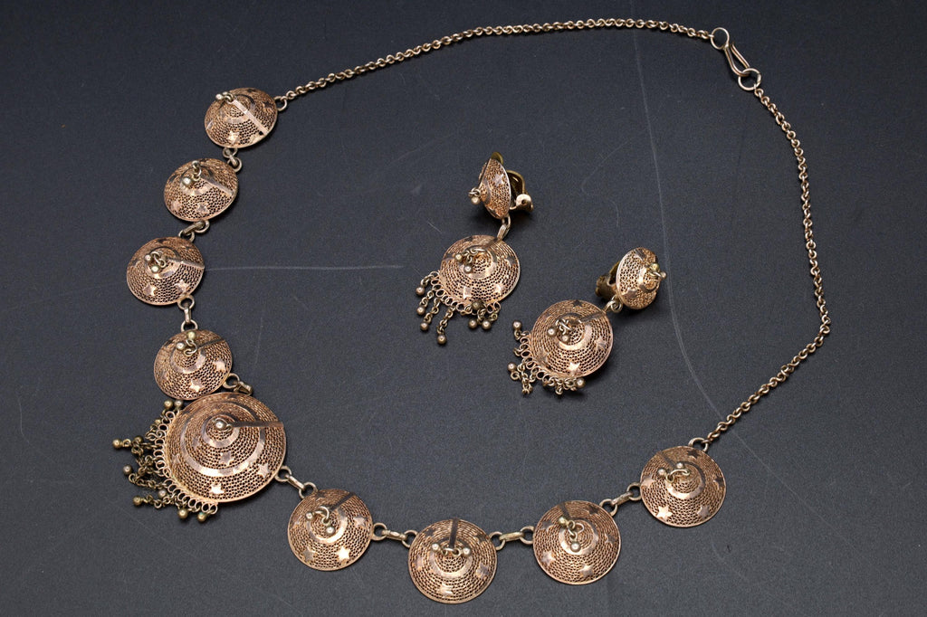 Art Deco Jewelry Set, Bib Panel Necklace With Dangling Fringes And Earrings. 900 Silver Filigree And Rose Gold Wash. Portugal Ca 1940s