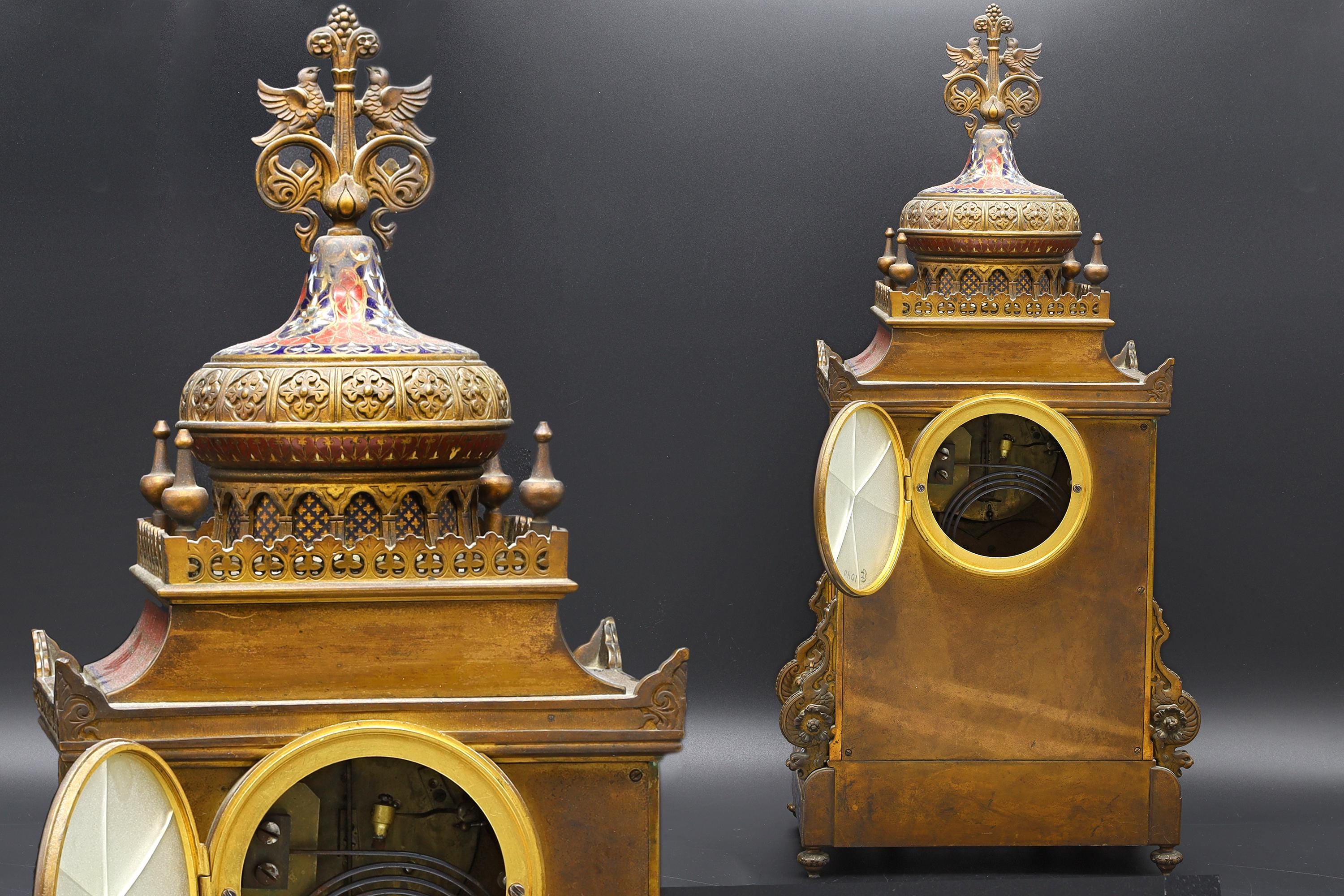 Late 19th Century, Clock And Candelabra Set Morish Style Retailed By Tiffany's In France, Art Nouveau Set