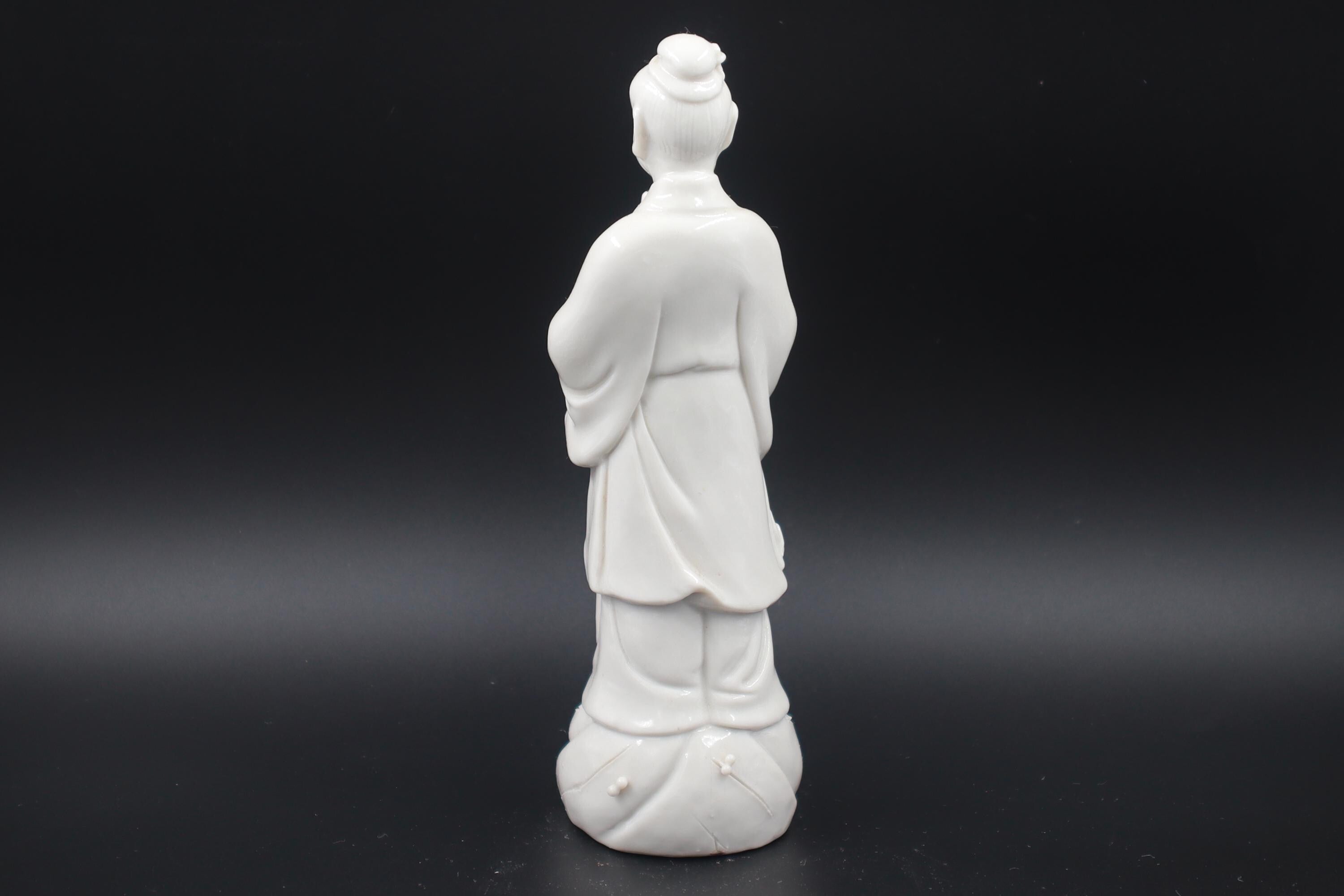 Antique Early 20th Century Dehua, Blanc De Chine Porcelain Statuette Of Guanyin, Female Bodhisattva, Asian Folk Religions, Buddhism Decor