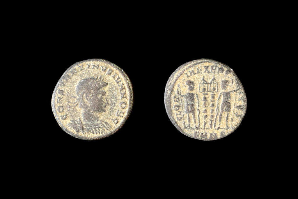 Ancient Roman Empire, Reduced Follis Bronze Coin By Constantius II, Nicomedia Mint, 4th Century AD, Numismatics And Historical Collectibles
