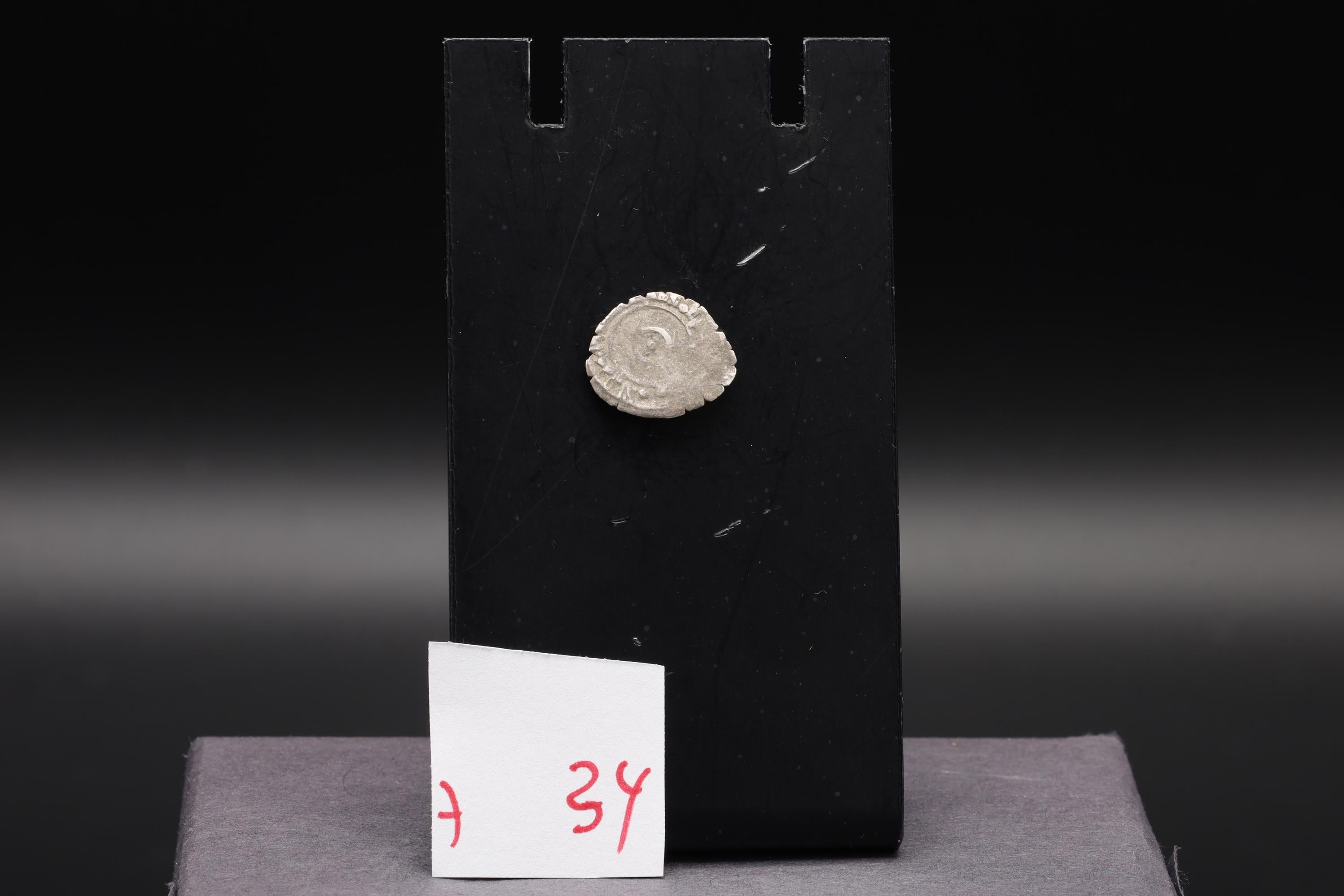 Medieval Egypt, Fatimids, al-Aziz Billeh, Fractional Value Of Half Dirham, Silver Coin With Arabic Calligraphy. Numismatics Collectibles