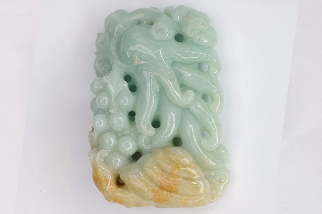 Vintage 1980s Carved Jade Pendant With Buddha Hands, Hand Carved Amulet Stone, Oriental Chinese Zodiac, Feng Shui, Good Luck Jewelry