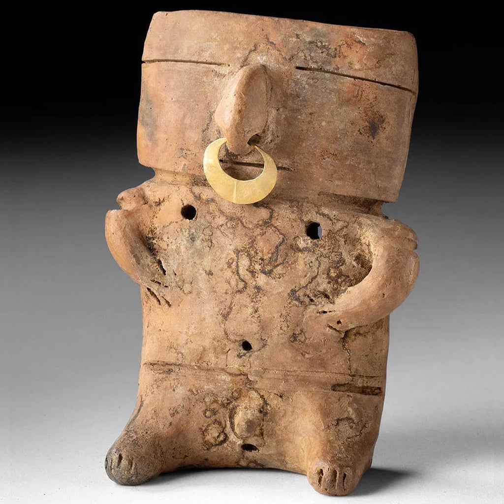 Quimbaya, Pre-Columbian Ceramic And 12 Karats Gold Figure Statuette. South America, Colombia Tomb Guardian Circa 13th Century AD Antiquities