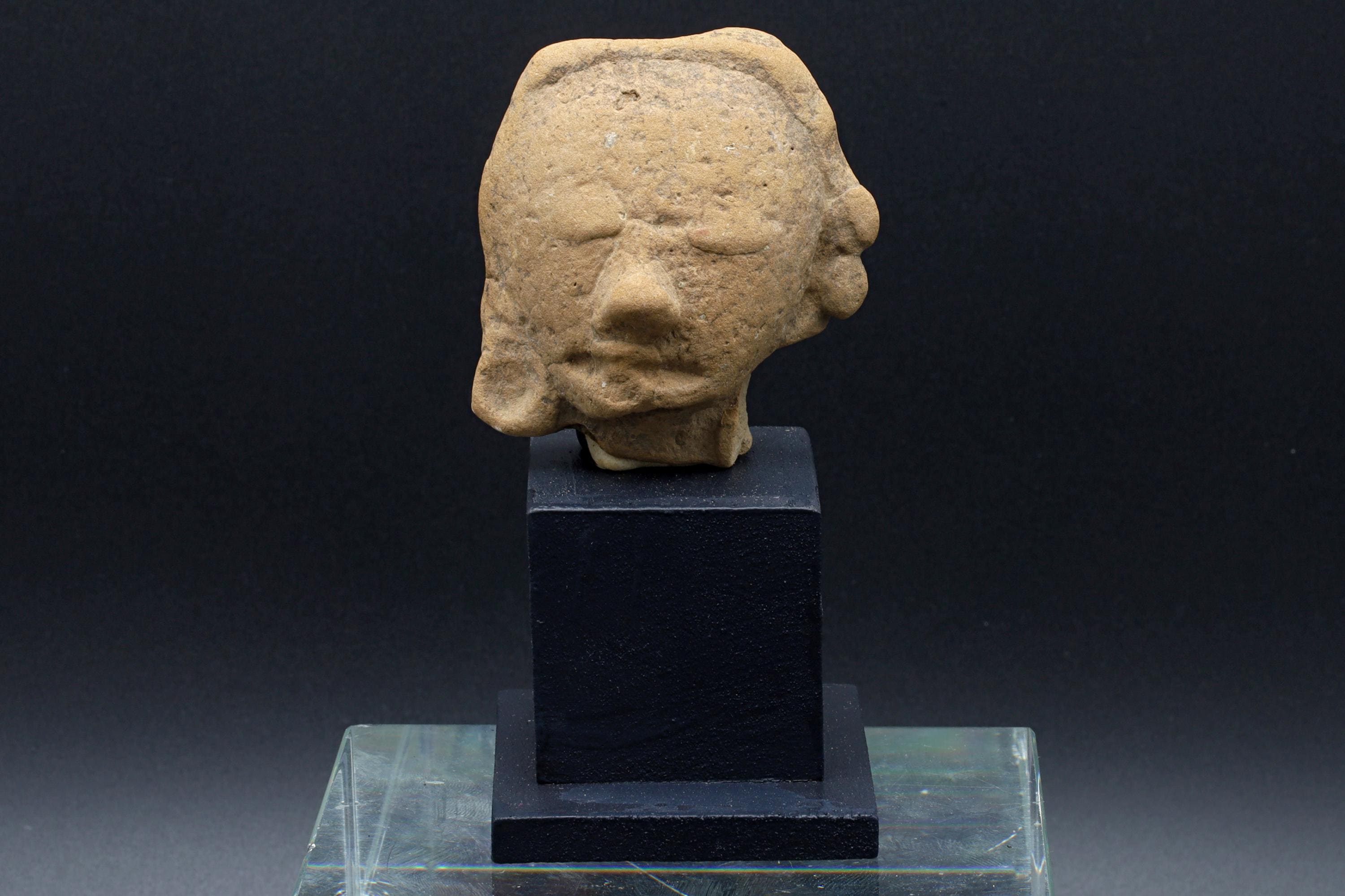 Ancient Huastec Head Of Dignitary Figure, Circa 500 AD Panuco River Area Style, Veracruz Pre-Columbian Ceramic Idol Head, Prehispanic Mexico