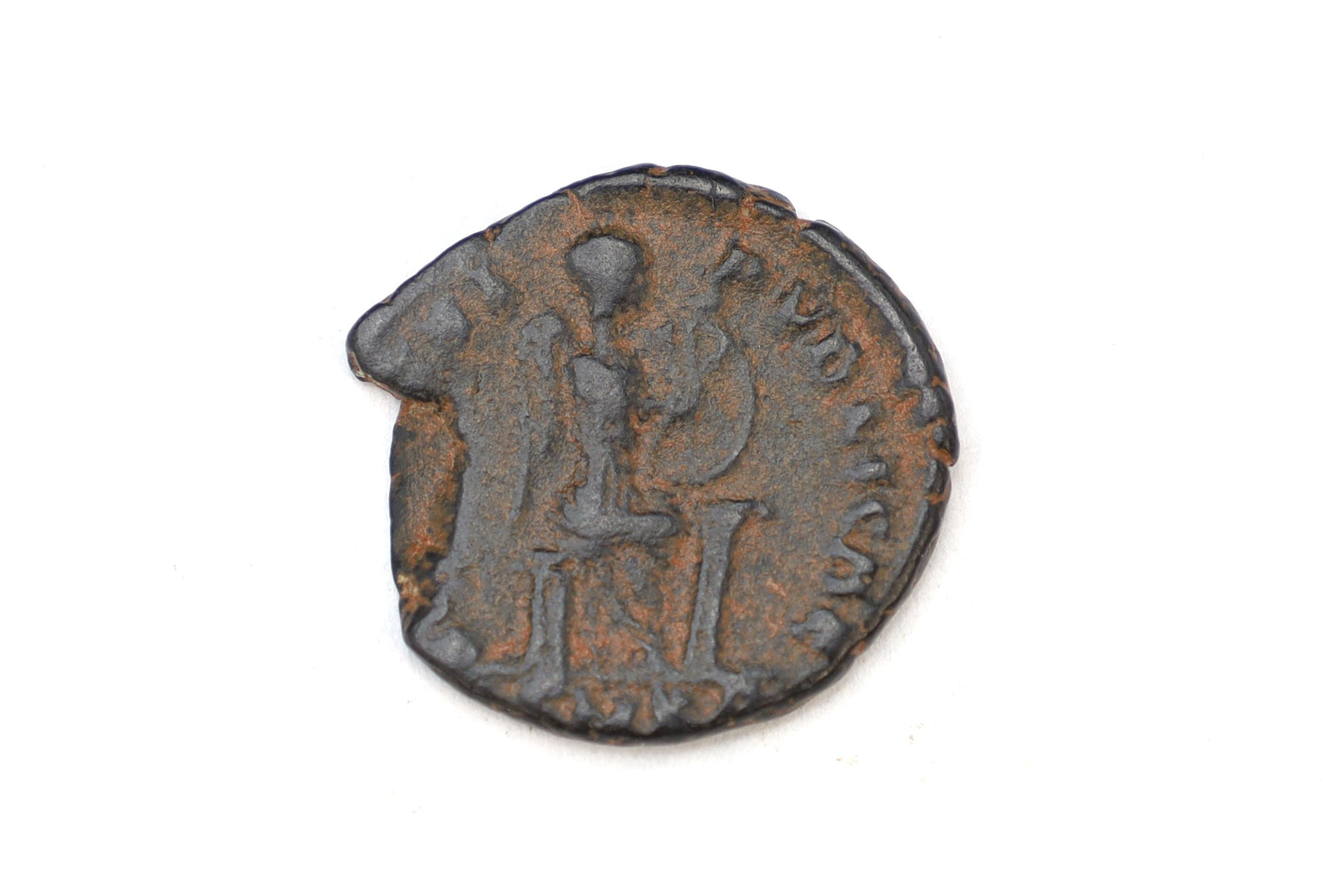 Ancient Roman Coin, Empress Aelia Eudoxia, Salus Reipublicae Bronze Coin, Antioch Mint, Numismatics And Historical Collectibles