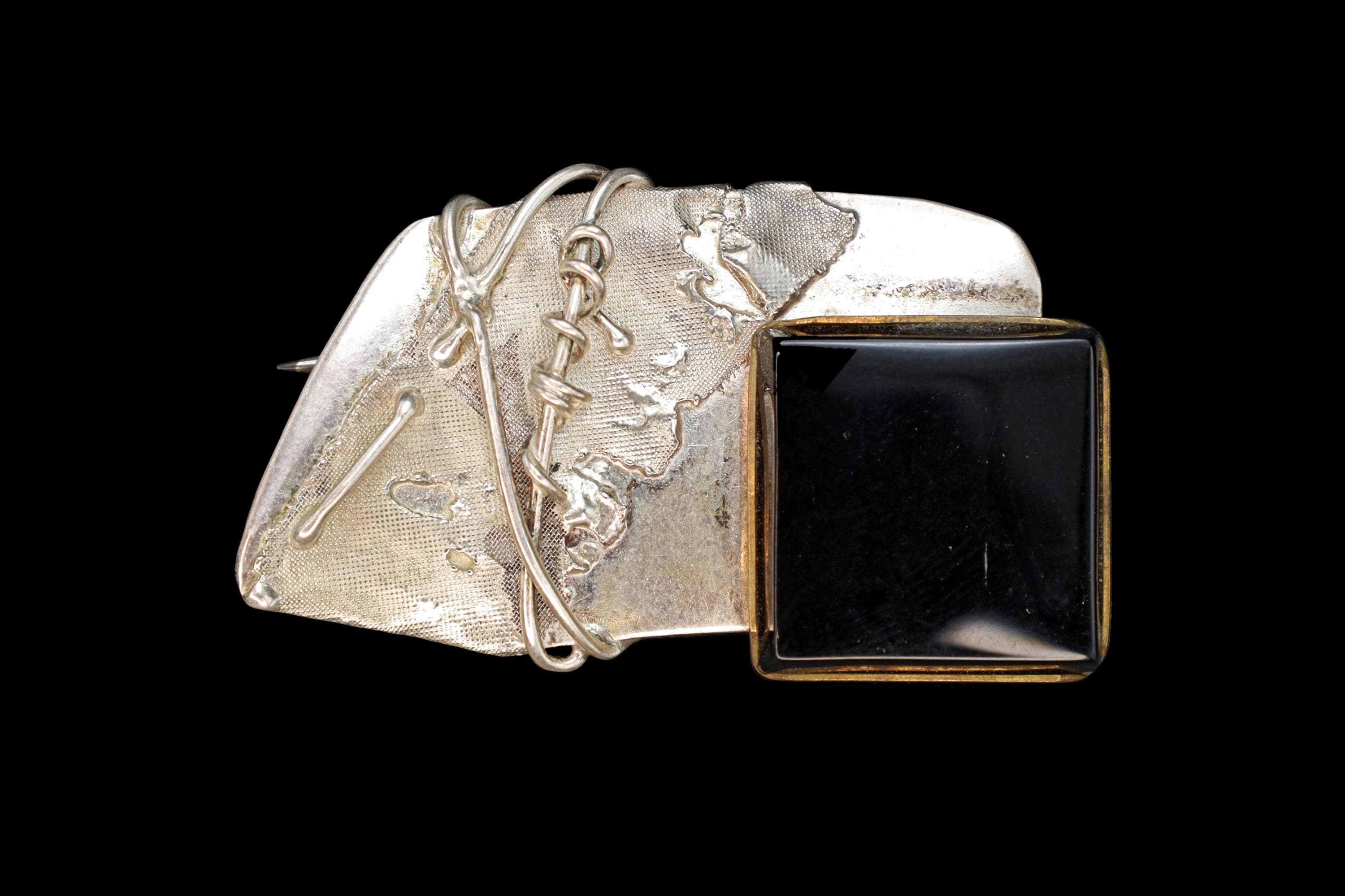Brutalist Jewelry Brooch Pin, California USA 1980s, Sterling And Black Onyx Cabochon, Modernist Jewelry Art, Retro Fashion Accessories