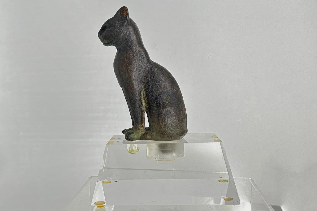 Ancient Egypt Sculpture Of A Cat, A Late Dynastic To Ptolemaic Period, Circa 664 To 30 BCE Bastet, God Bubastis Cast Bronze Art Statuette