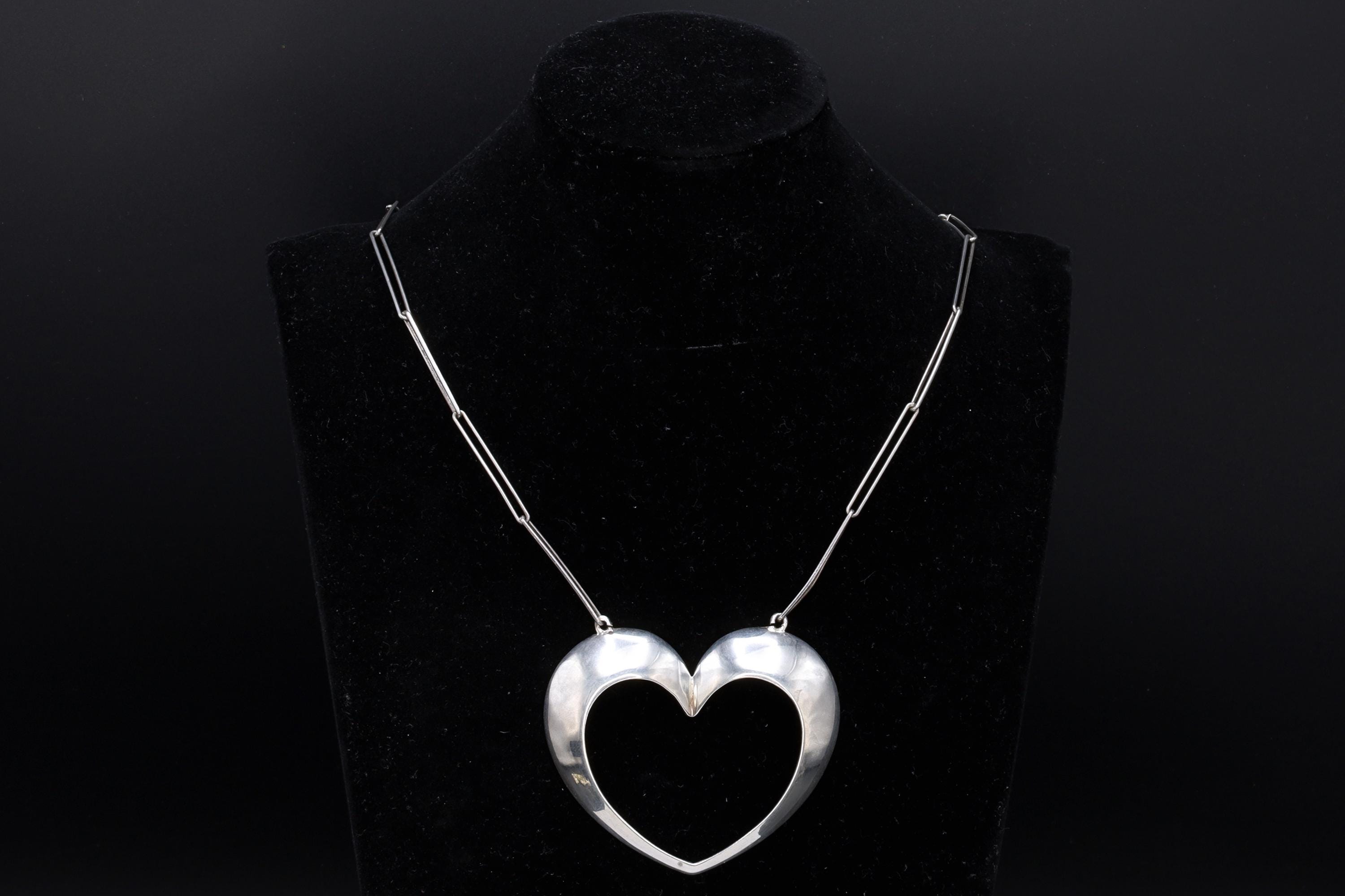 Bernhard Hertz Jewelry, Vintage Mid Century Modernist HEART Pendant Necklace With Handmade Slim Clip Chain, 925 Sterling Silver, Denmark