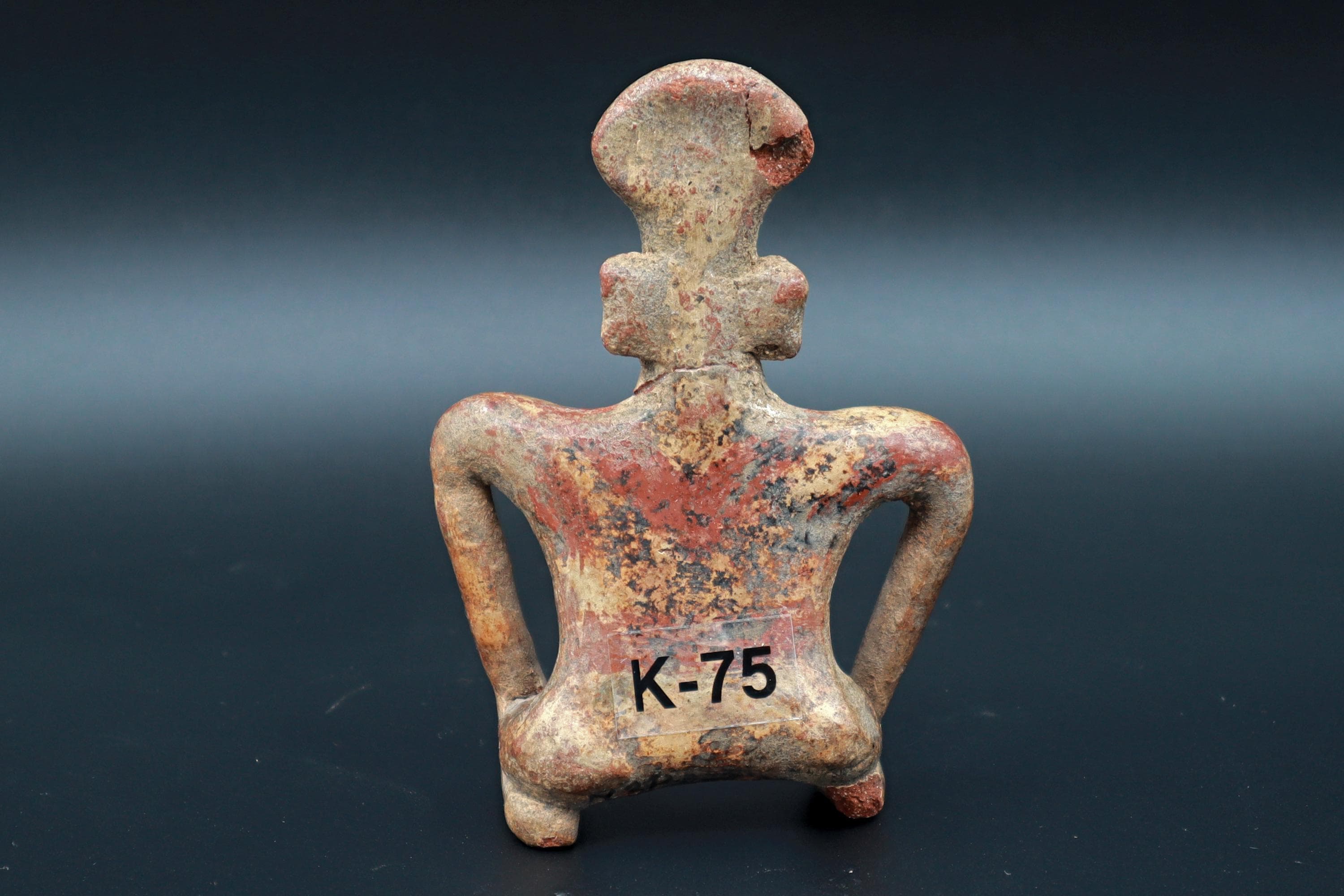 Ancient Pre Columbian Nayarit Pottery Chief, Zoomorphic Male Figure, Chinesco Type 300 BCE to 300 AD, West Mexico, Mesoamerican Burial Art