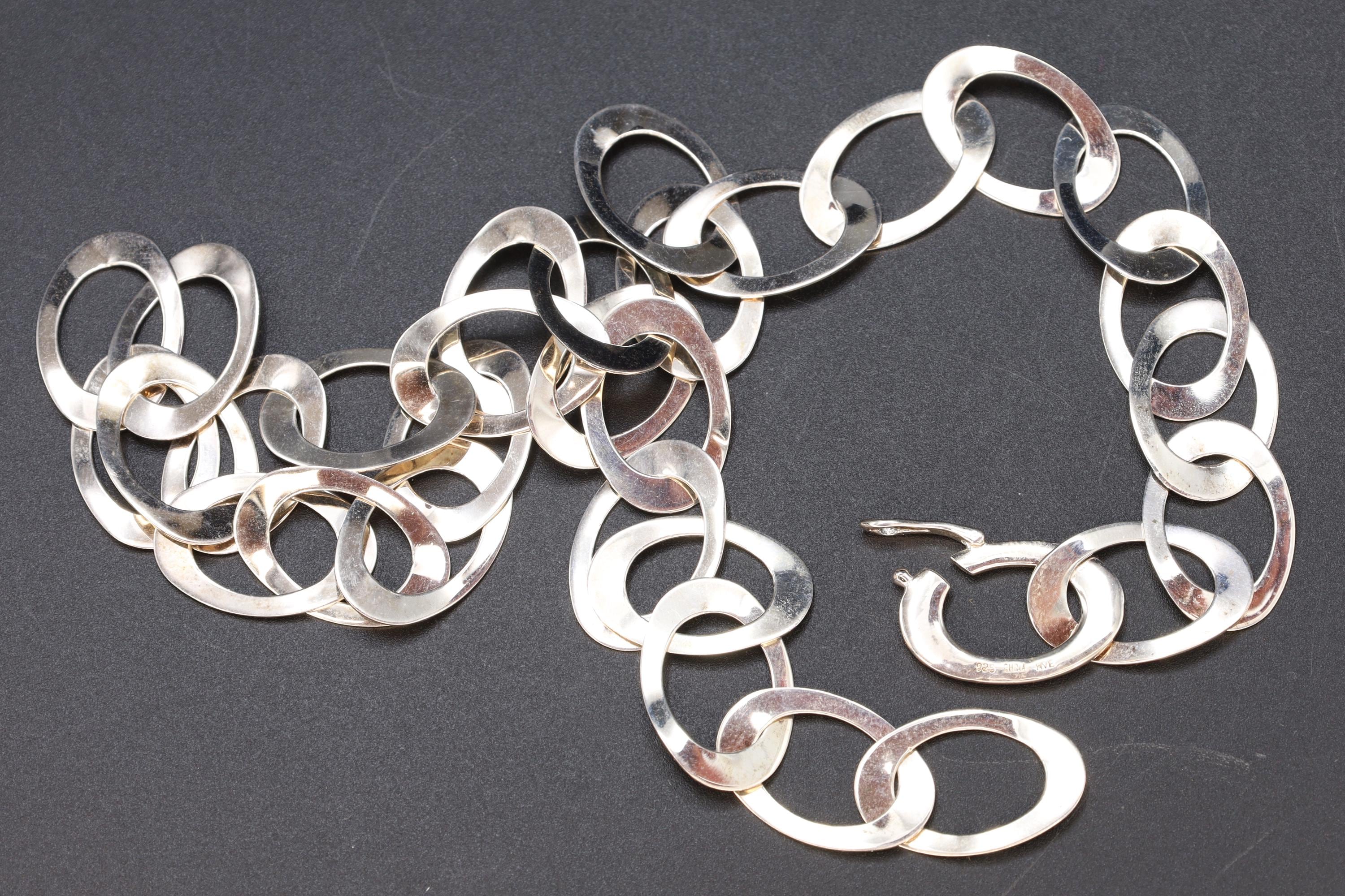 Contemporary Womens Jewelry, A 925 Sterling Silver Flat Link Chain, Collar 18 inches Length, Retro Vintage 1990s Fashion Accessories
