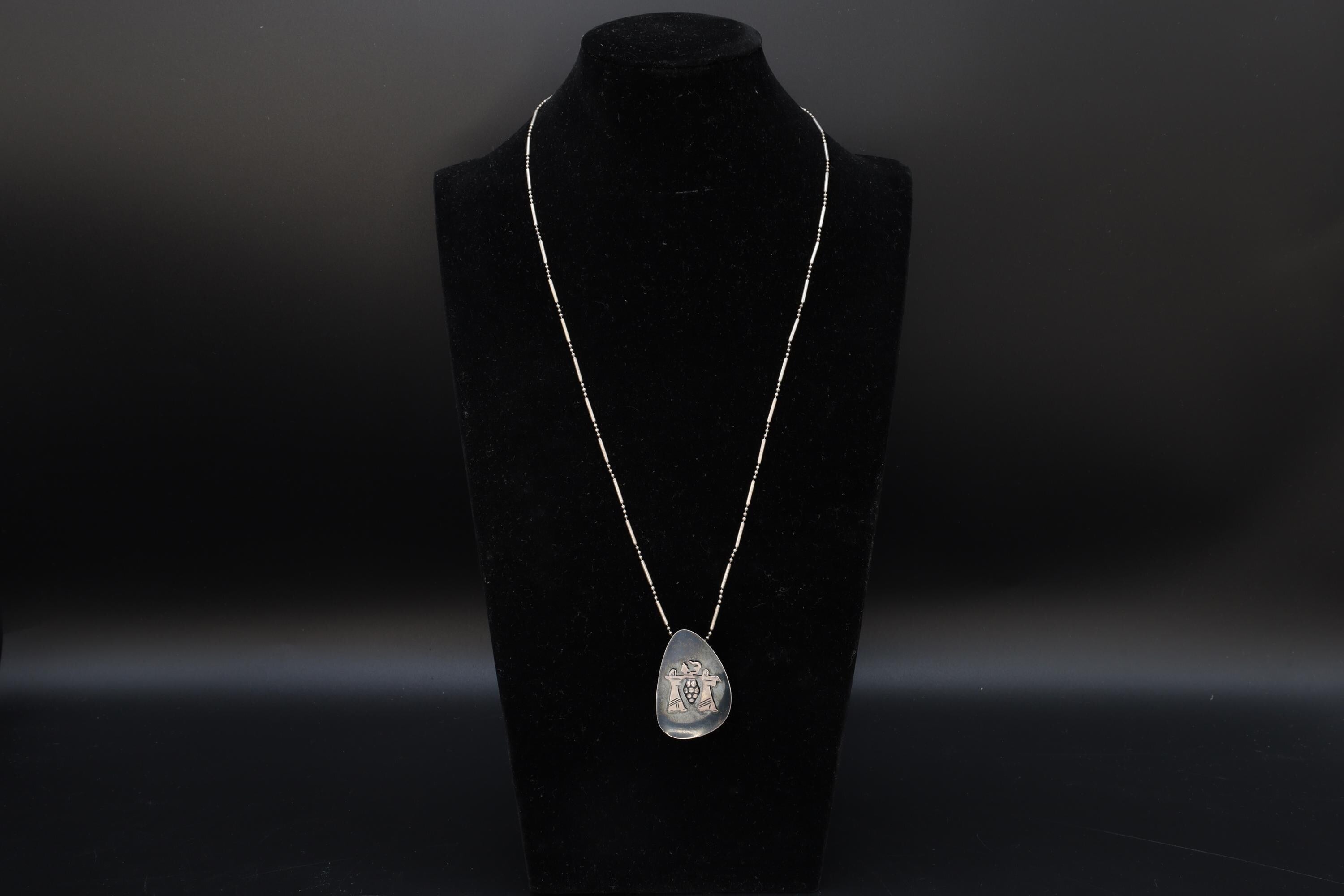 Joshua And Caleb Carrying Giant Grapes, Numbers 13, Judaica Modernist Pendant Necklace, Israel 925 Sterling Silver Ball Bar Chain