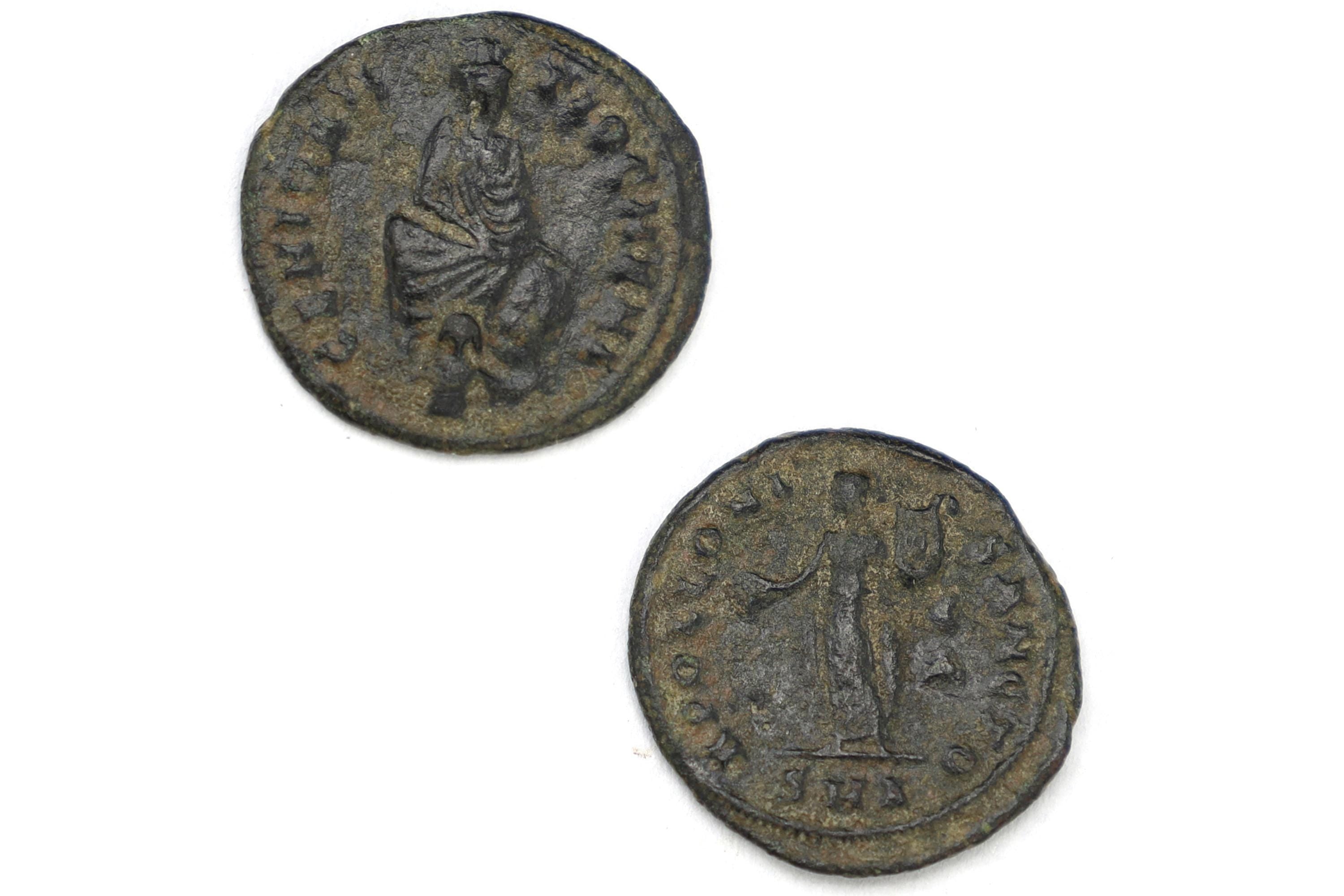 Ancient Roman Bronze Coin, Emperor Maximinus II Daia, Apolloni Sancto, Antioch Mint 4th Century AD, Numismatics And Historical Collectibles