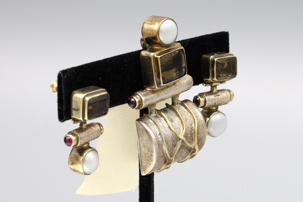 Modernist Jewelry Set With Earrings And Brooch Made With 925 Silver, Gold Wash Vermeil, Smoky Quartz And Pink Purple Garnet Cabochons