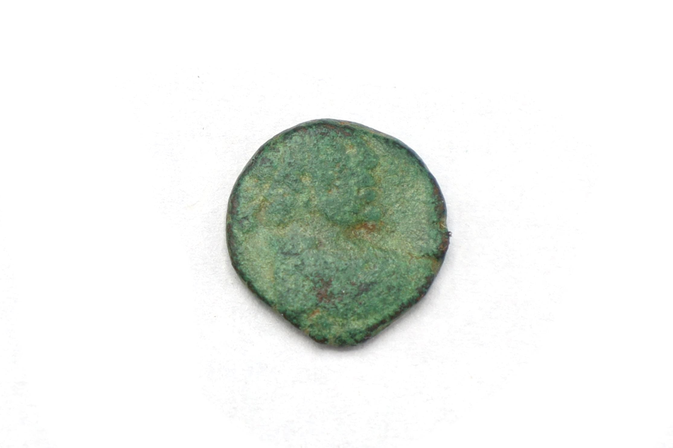 Late Roman Empire Bronze Coin Castra, Emperor Valentinian III, 5th Century AD Nummus, Ancient Numismatics And Historical Collectibles