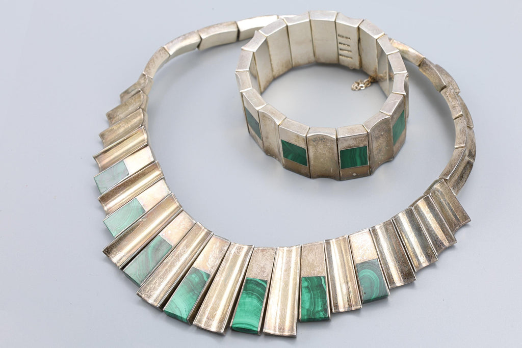 Monteros TM-100 Taxco Mexico Jewelry Set, 970 Silver And Green Malachite, Cleopatra Bib Collar Necklace And Bracelet, Articulated, Graduated