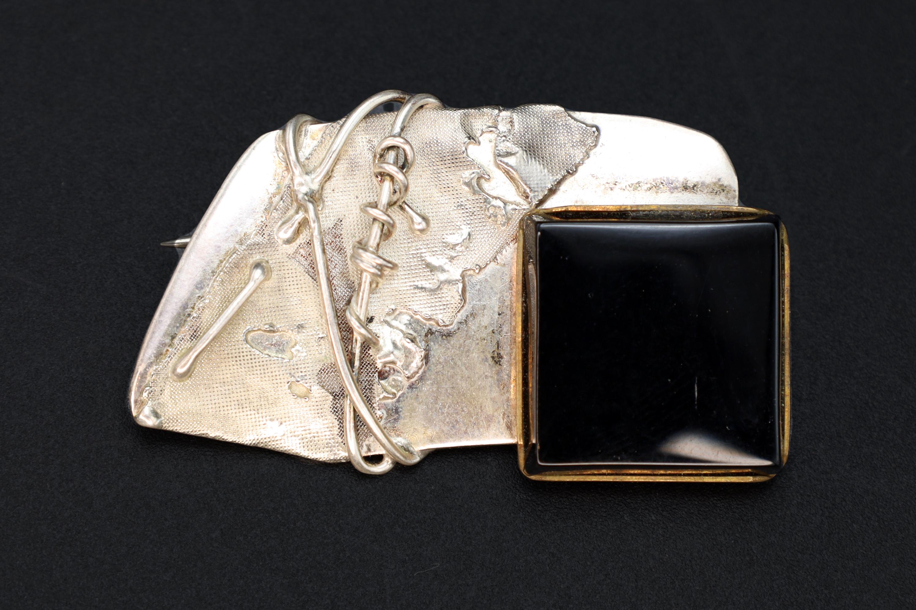 Brutalist Jewelry Brooch Pin, California USA 1980s, Sterling And Black Onyx Cabochon, Modernist Jewelry Art, Retro Fashion Accessories