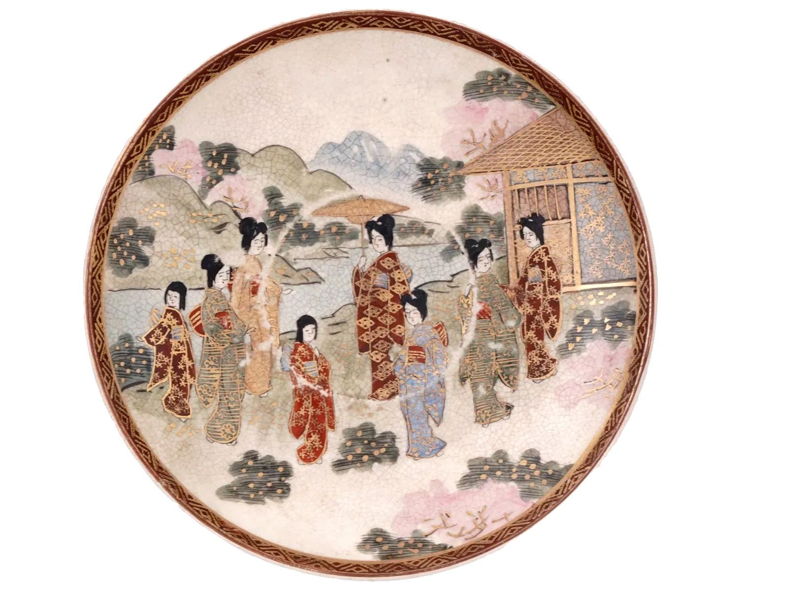 Antique Early 20th Century Meiji And Taisho Eras Japan, A Pair Of Satsuma Decorative Plates, Shimazu Crest, Both Signed