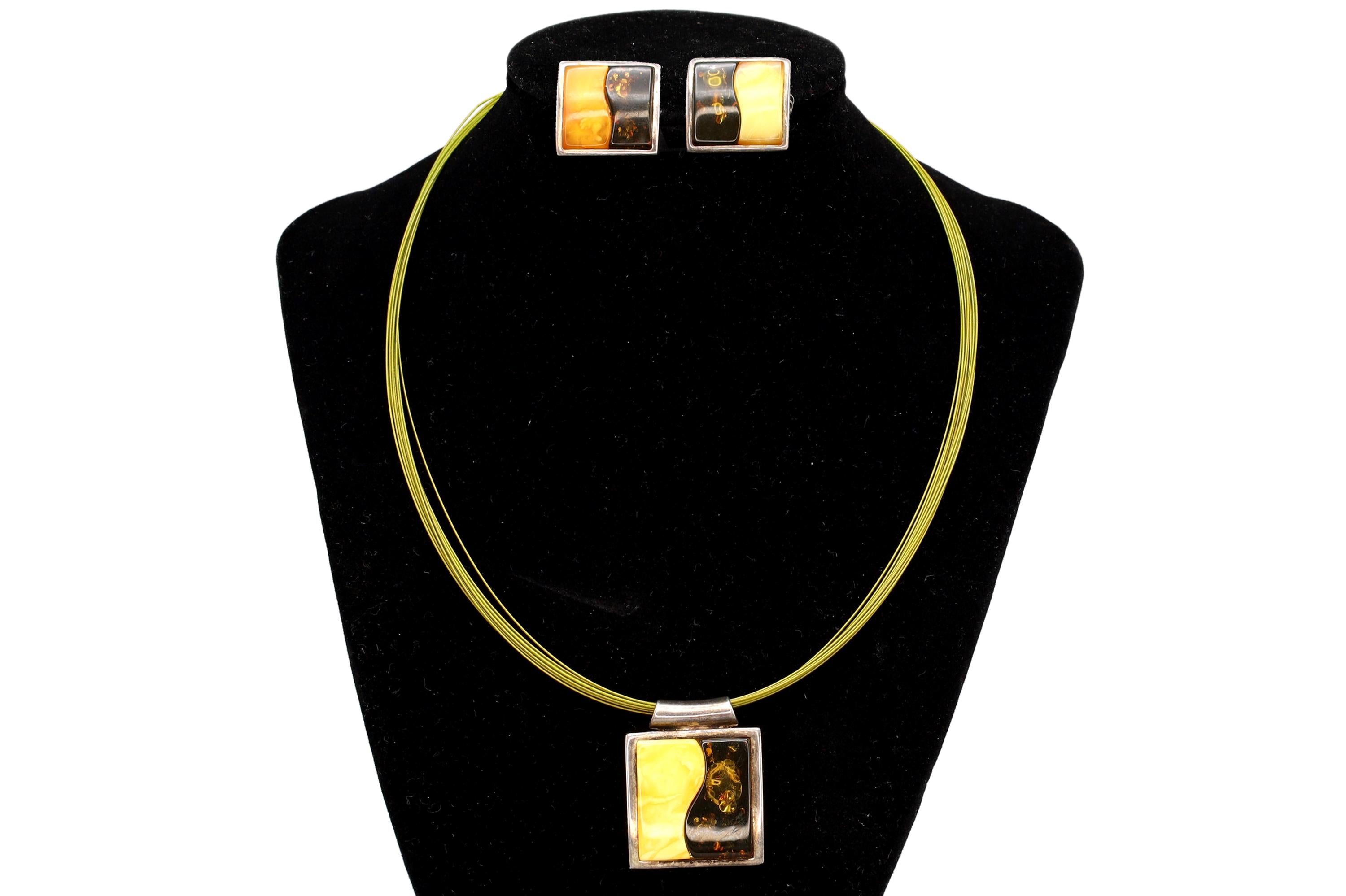 Modernist Jewelry Set, Baltic Amber, Sterling And Wire, A Pendant Necklace And Large Stud Earrings, Wavy Design, Retro Fashion Accessories