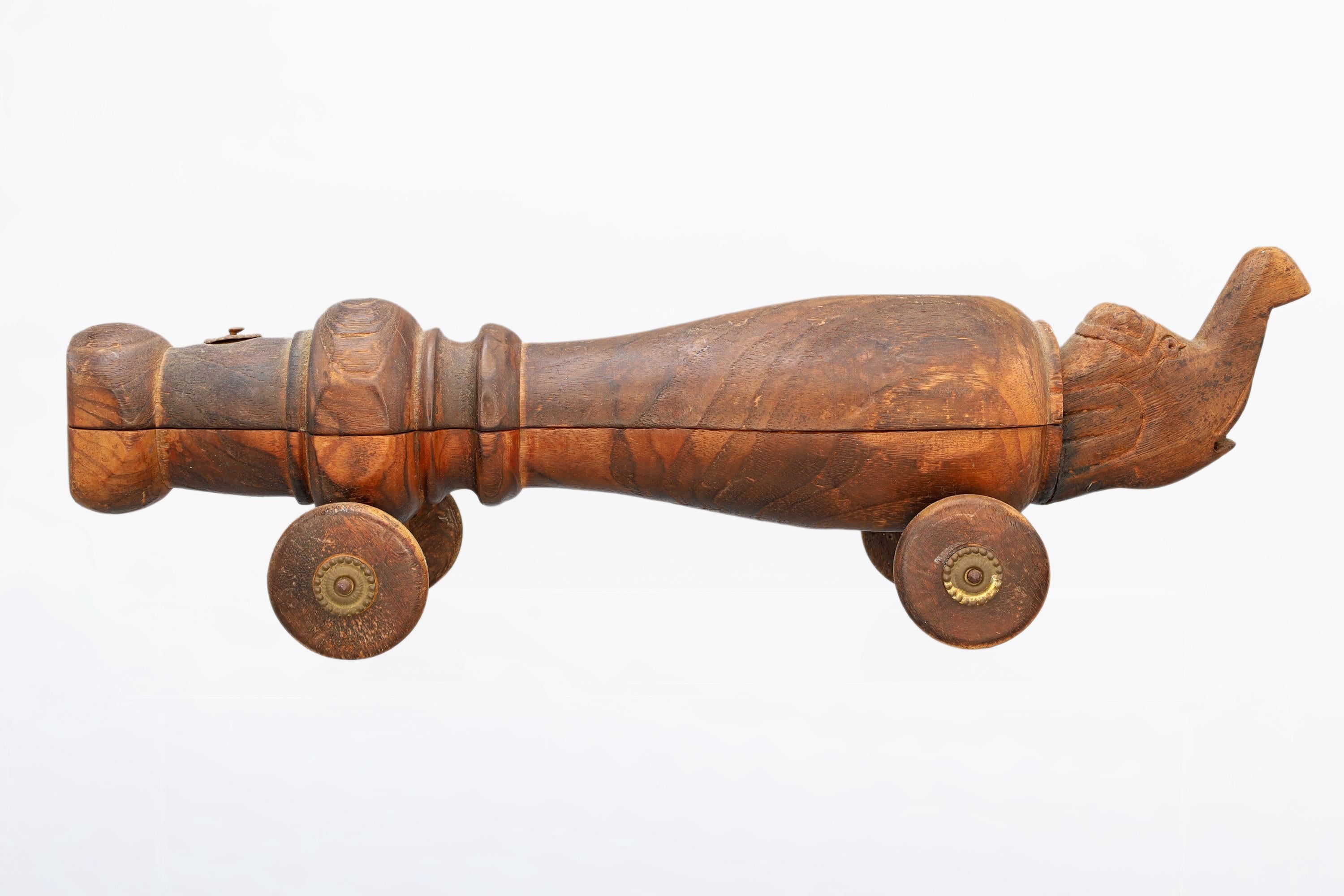 Handmade Wooden Elephant Toy, Car With Wheels, South Asia, Colonial India By The Late 19th Century, Figural Animal Box, Folk Oriental Art