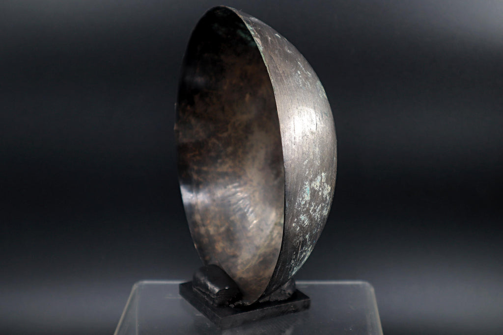Ancient Near East, Sasanian Empire, Dated As Between The 3rd To 7th Century CE. A Simple Manufacture Bronze Bowl Or Phiale, Antiquities Art