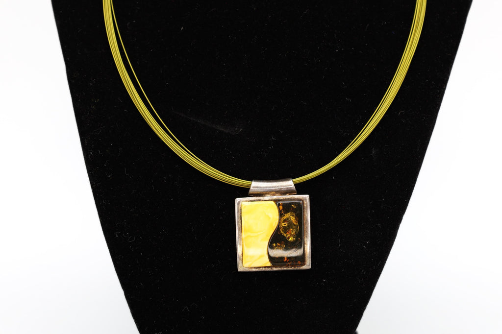 Modernist Jewelry Set, Baltic Amber, Sterling And Wire, A Pendant Necklace And Large Stud Earrings, Wavy Design, Retro Fashion Accessories