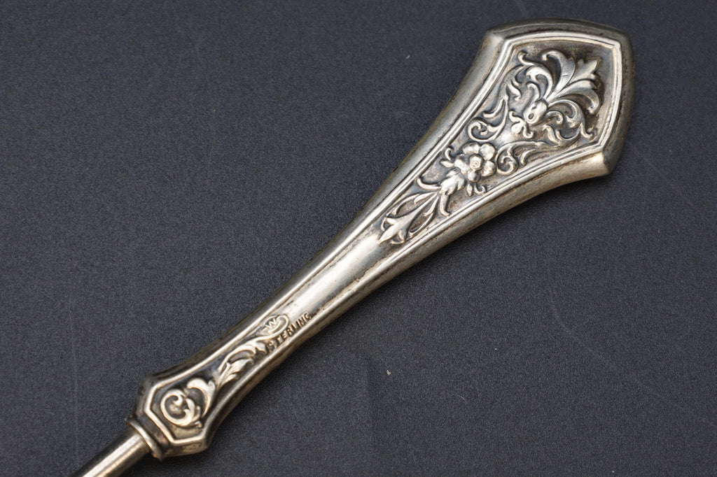 Antique 1890s Button Hook In Art Nouveau Style, American Sterling Silver, Victorian Era Dressing Tools, Fashion Accessories And Collectibles