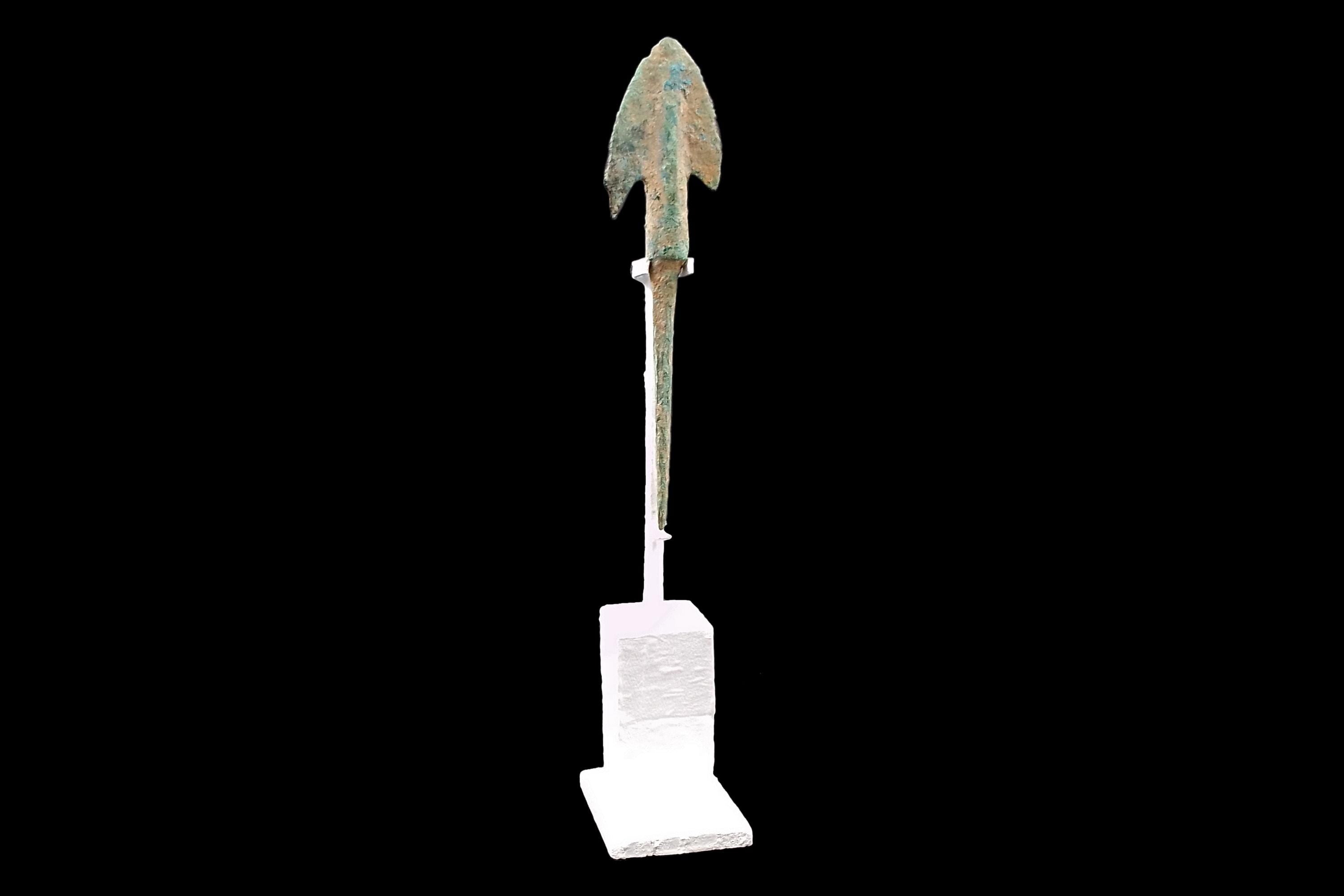 Ancient Luristan Bronze Spear Point From Around 1200 To 800 BCE, Near Eastern Antiquities And Militaria Collectibles, Primitive Spearheads