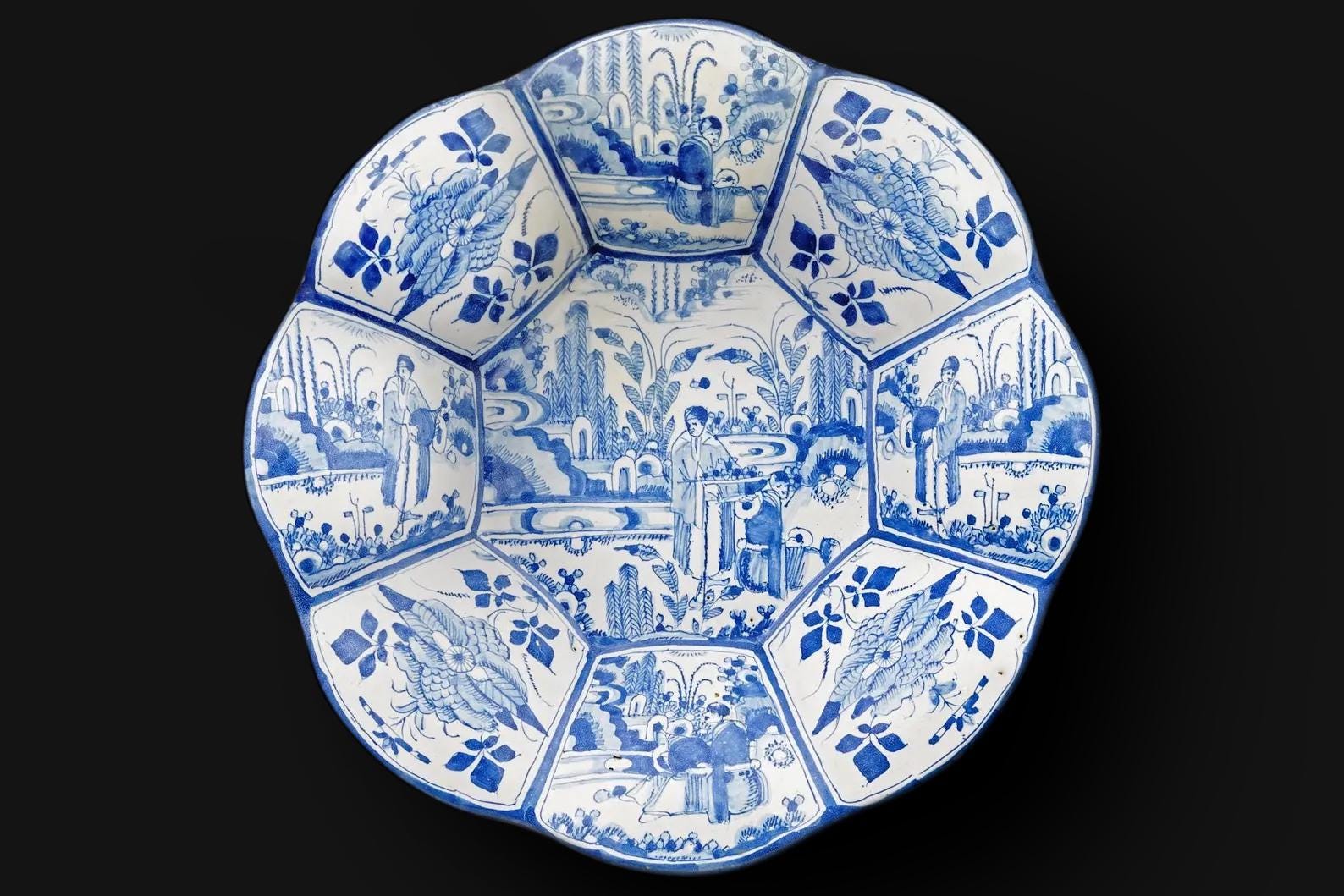 Antique 17th Century Kraak Ceramics, Large Blue And White Charger Plate With Lobulated Design, Germany Circa 1680s In A Chinoiserie Style