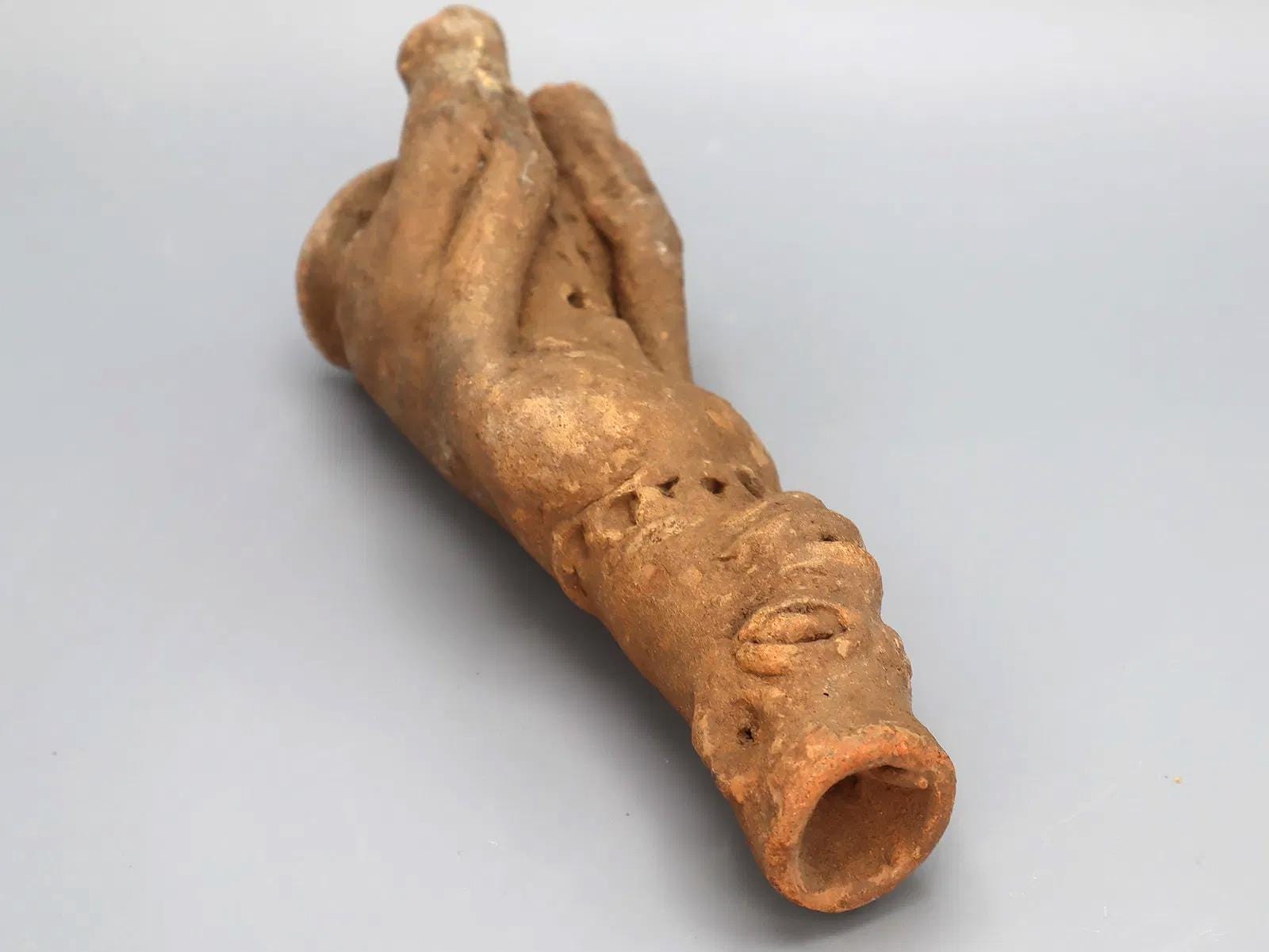 Antique 14th Century Ghana, Komaland Archaeological Site Terracotta Piece, Young Man Sitting, Squatting, African Antiquities And Art