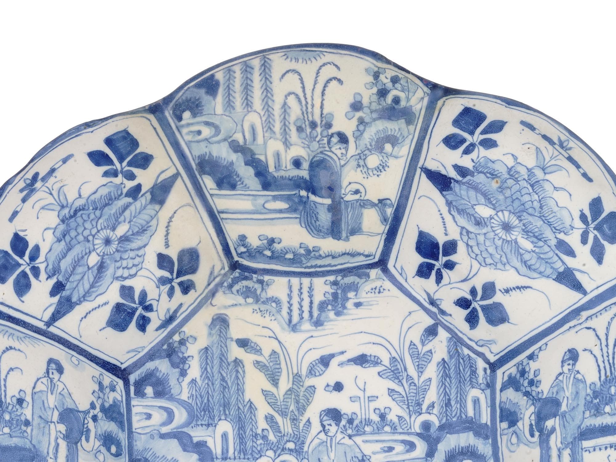 Antique 17th Century Kraak Ceramics, Large Blue And White Charger Plate With Lobulated Design, Germany Circa 1680s In A Chinoiserie Style