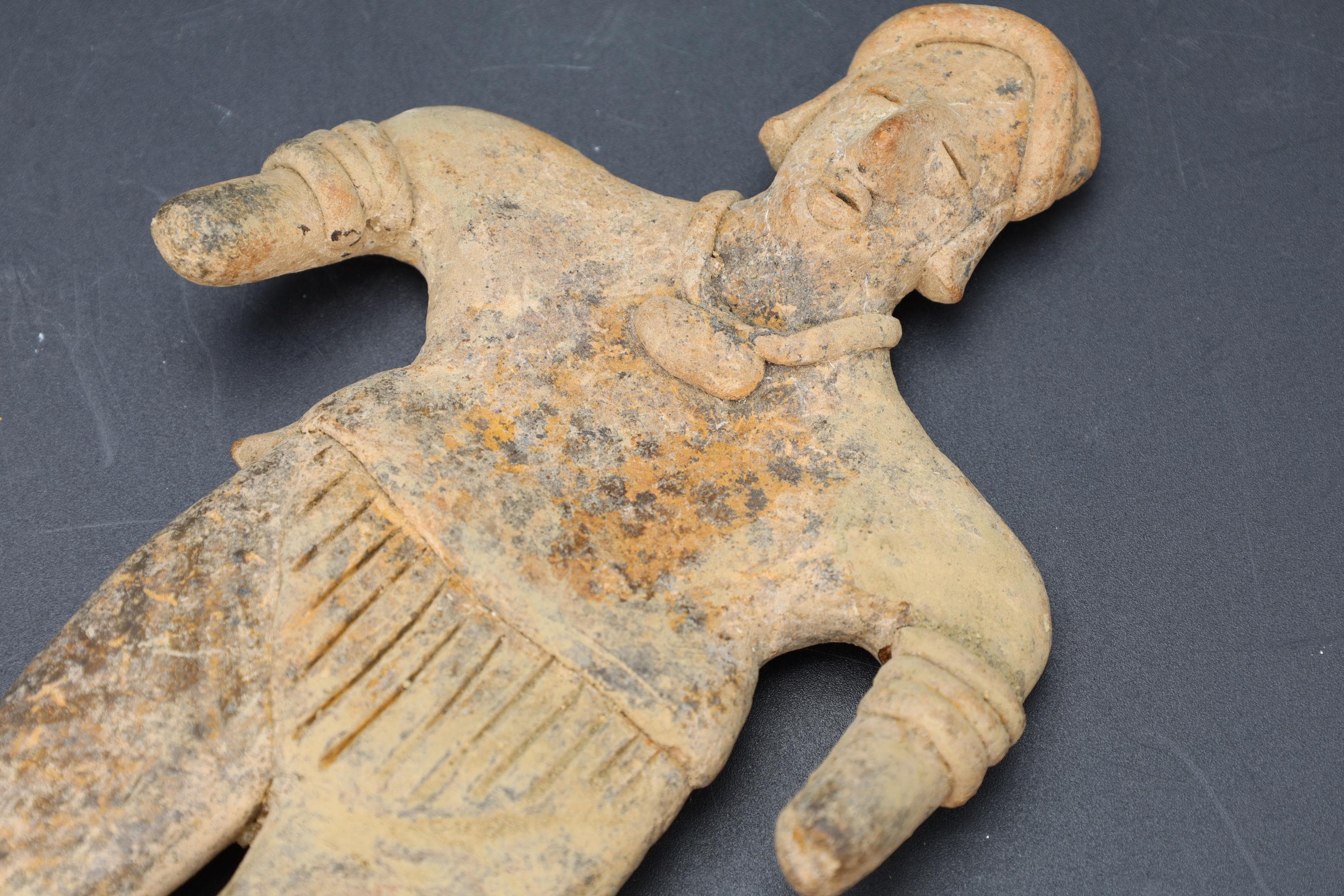 Ancient Pre Columbian Colima Pottery Standing Figure, Full Body Idol Dated As Between 100 BCE To 250 AD, Western Mexico, Mesoamerica Art
