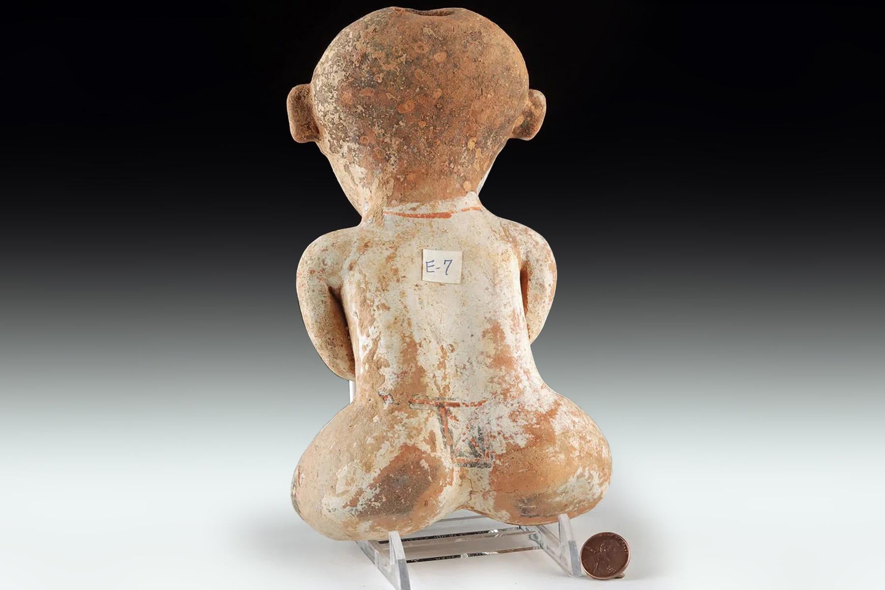 Ancient Pre Columbian Nayarit Pottery Female Sitting Figure, Chinesco Type 300 BCE to 300 AD, West Mexico, Mesoamerican Tomb Burial Art