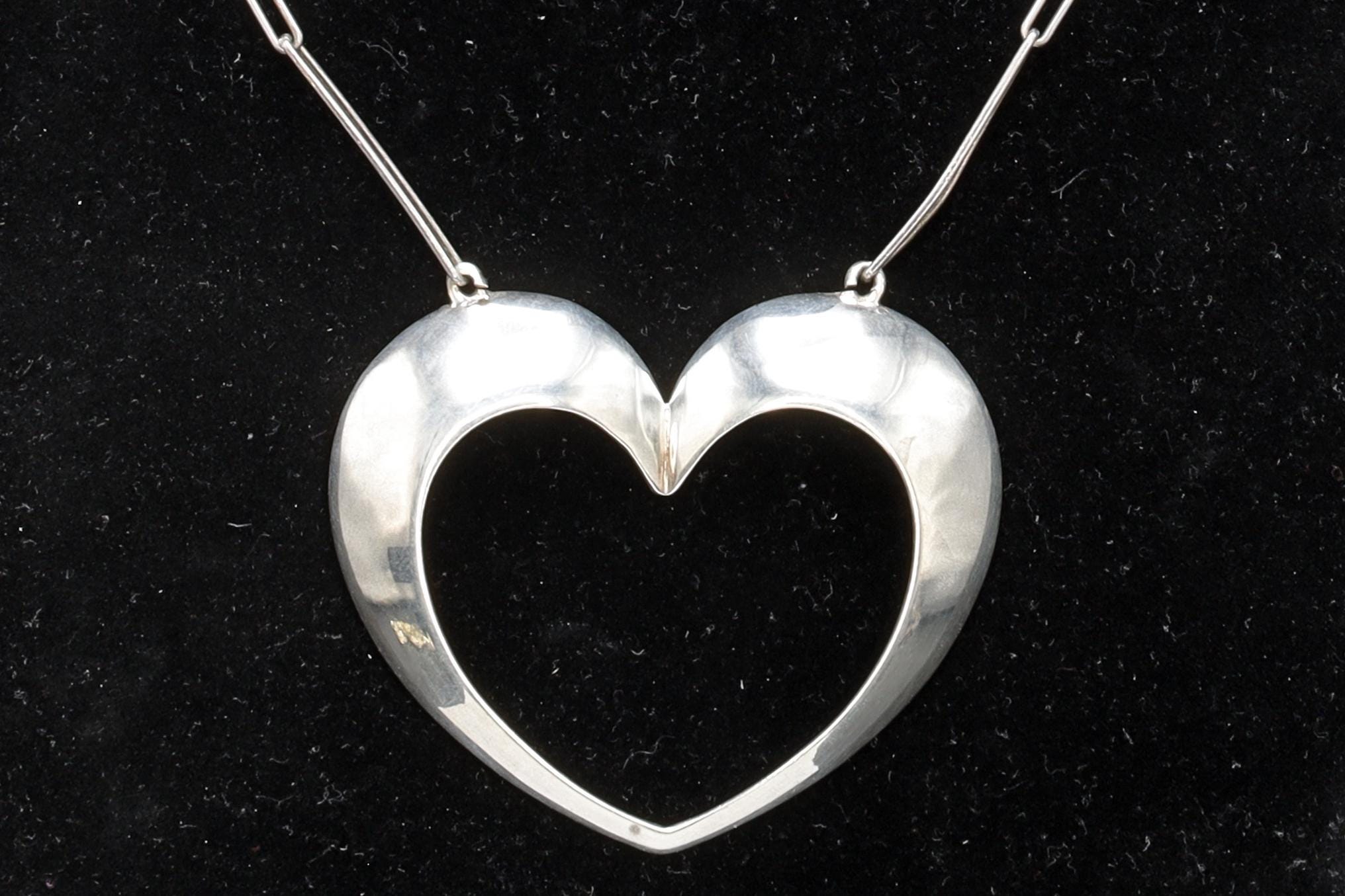 Bernhard Hertz Jewelry, Vintage Mid Century Modernist HEART Pendant Necklace With Handmade Slim Clip Chain, 925 Sterling Silver, Denmark